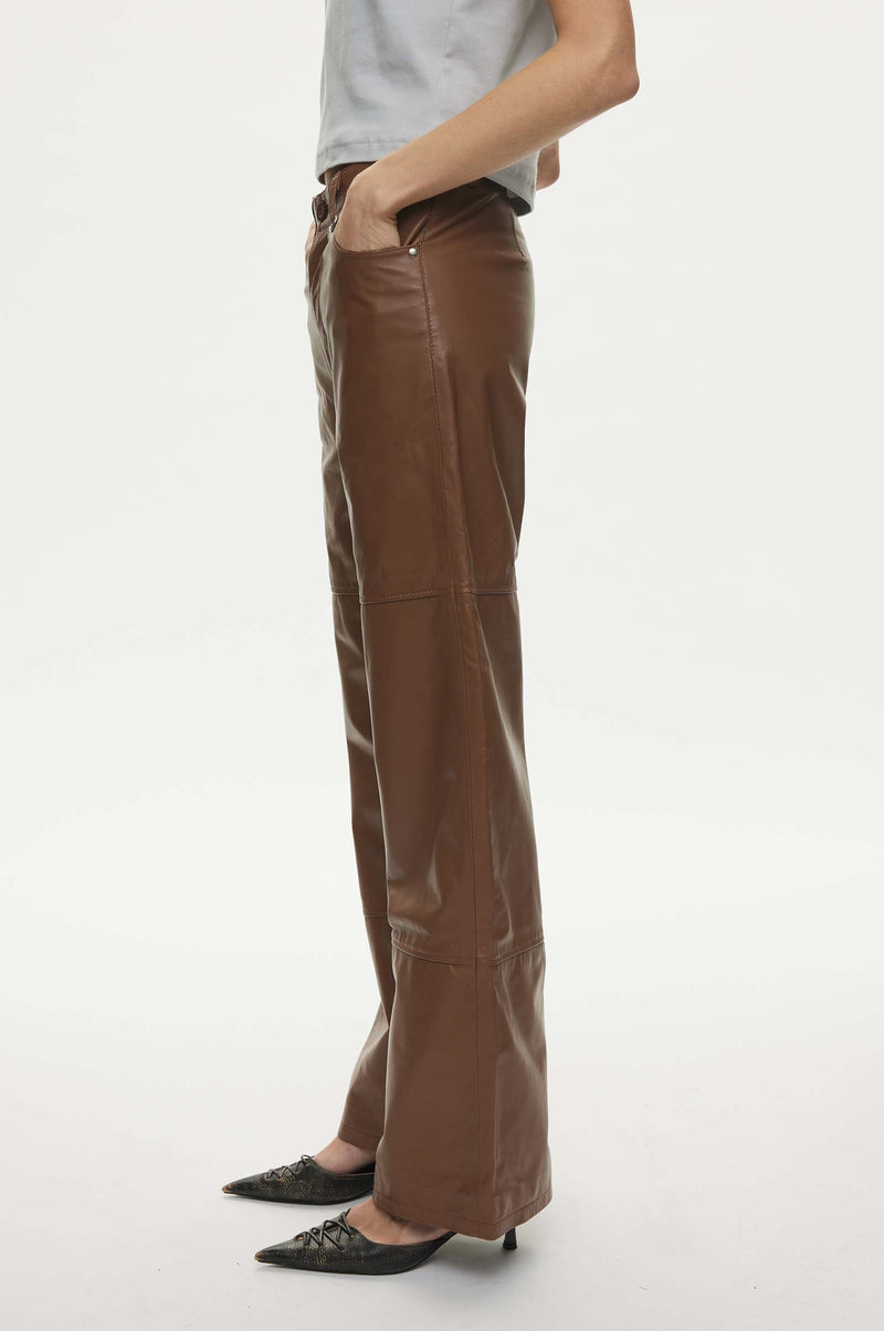 Scoop Leather Trousers