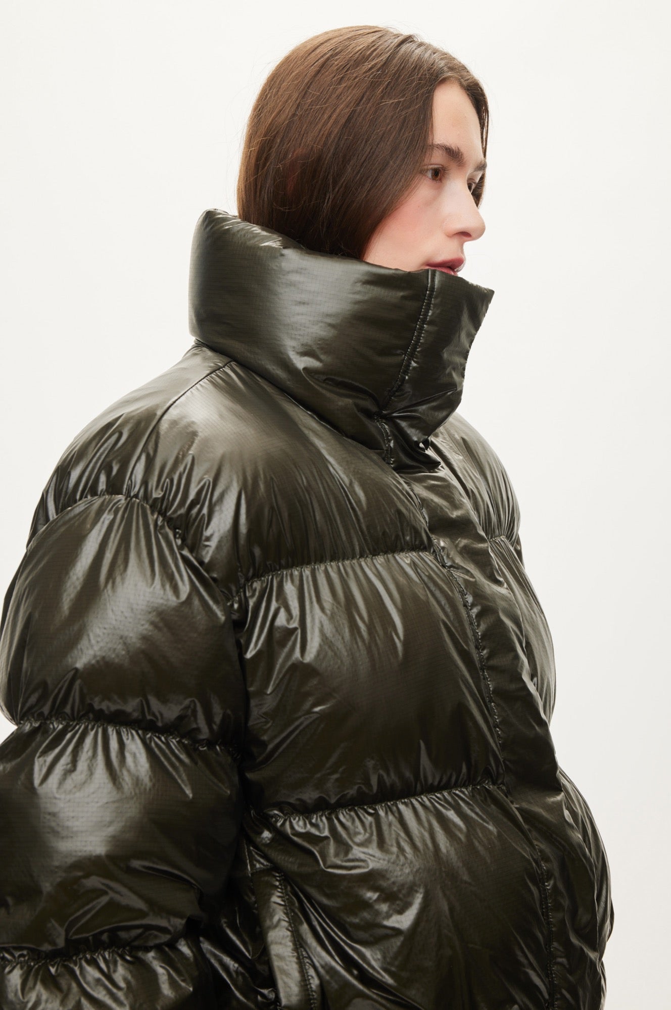 Oval Square Active Collar Jacket COATS 4021 Dark Army