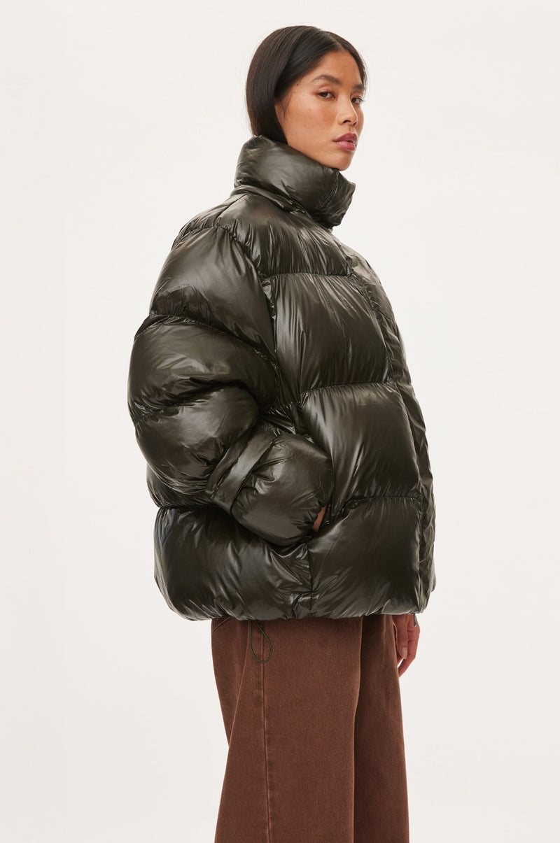 Oval Square Active Hood Jacket COATS 4021 Dark Army
