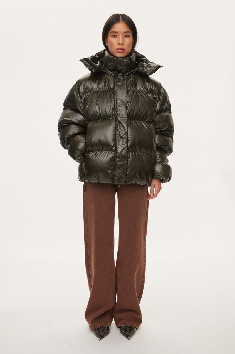 Oval Square Active Hood Jacket COATS 4021 Dark Army