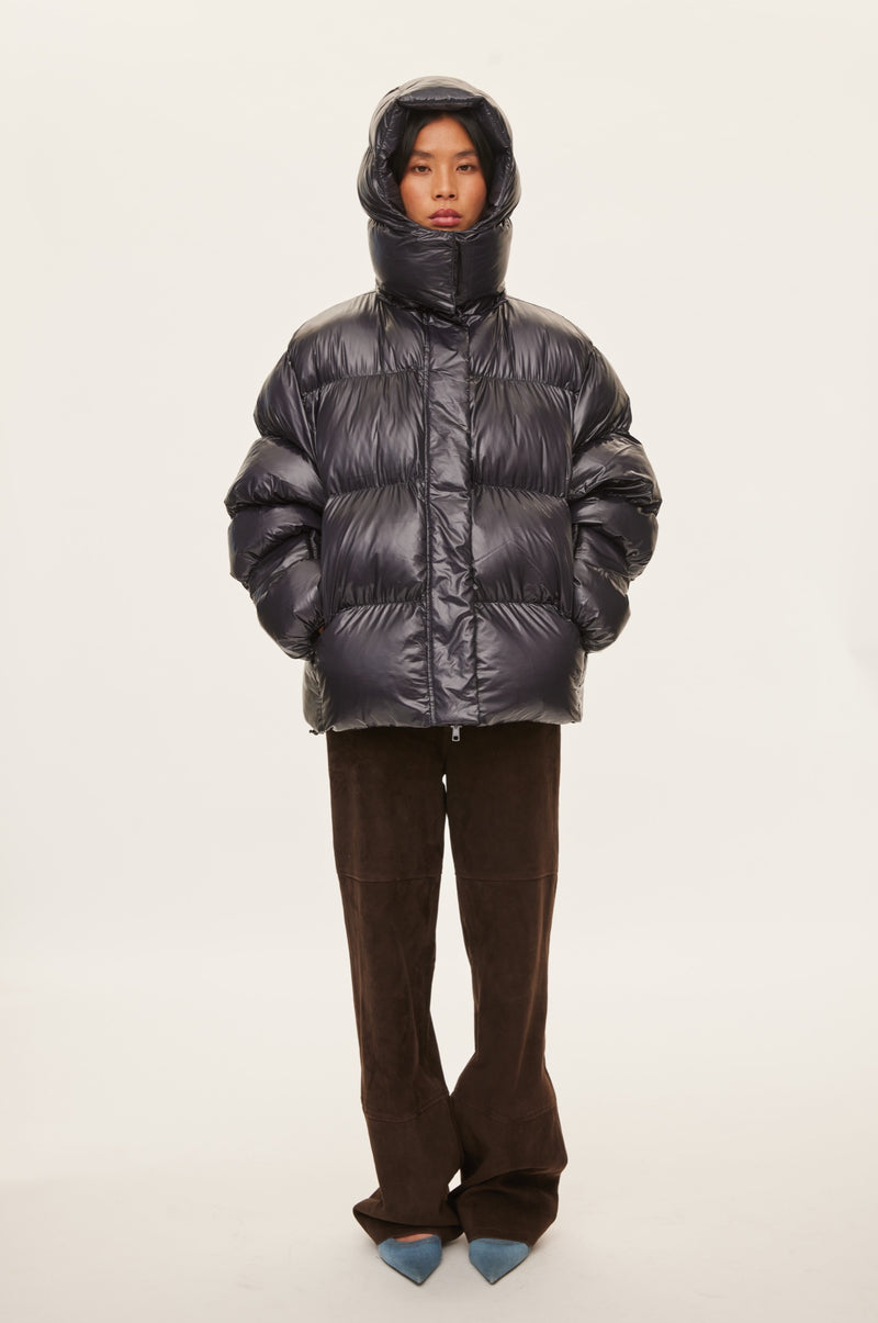 Oval Square Active Hood Jacket COATS 8013 Black Pearl