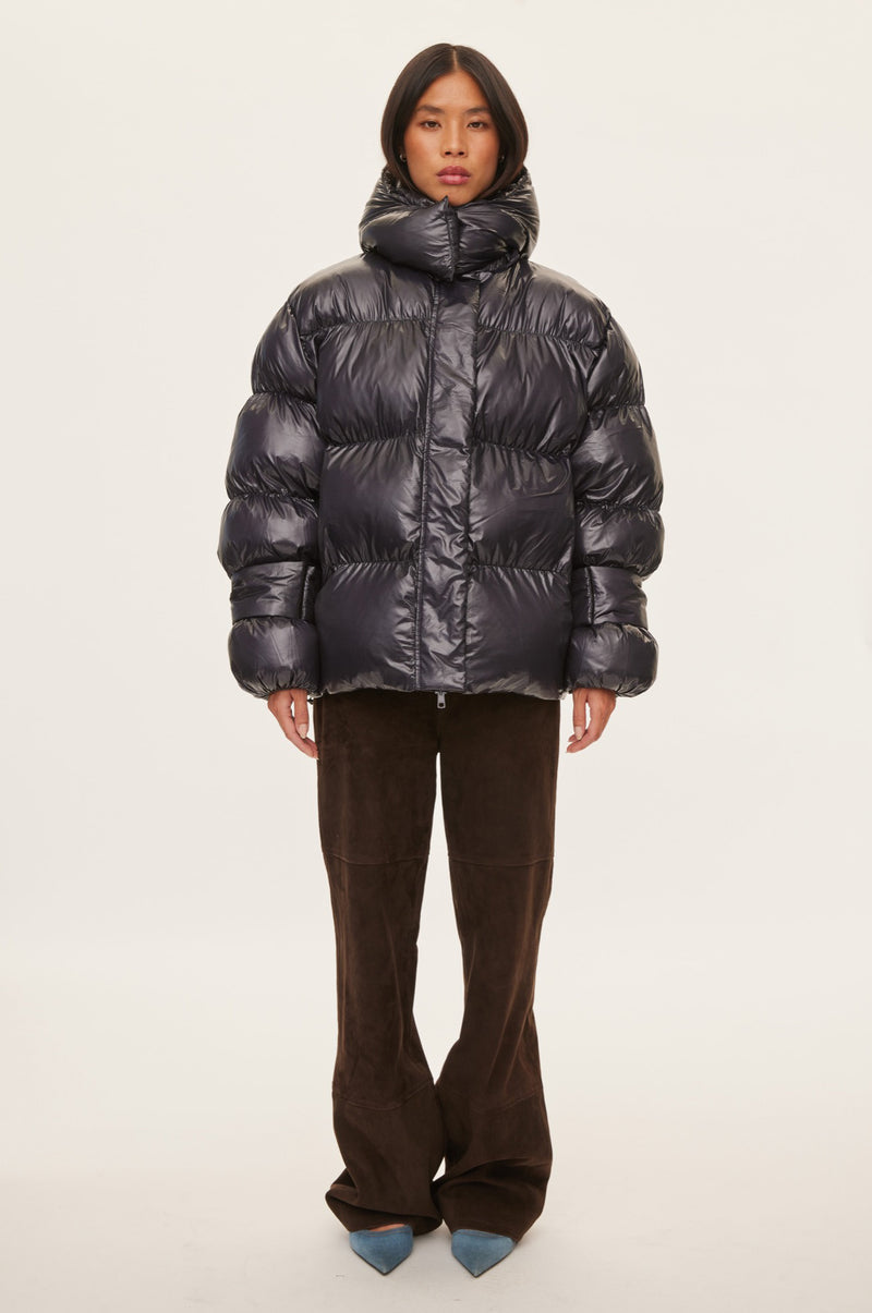 Oval Square Active Hood Jacket COATS 8013 Black Pearl