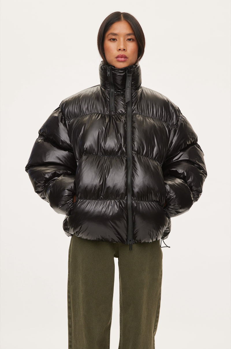 Oval Square Active Zip Jacket COATS 8001 Black