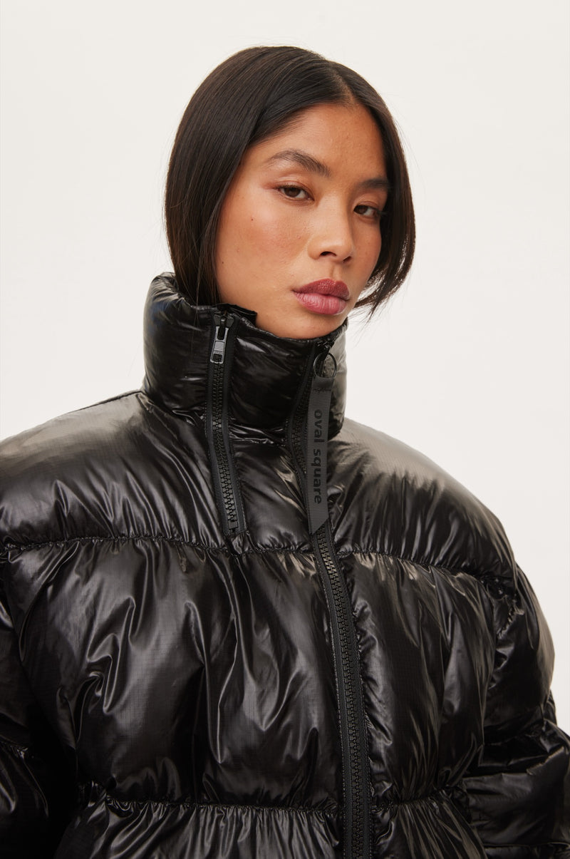 Oval Square Active Zip Jacket COATS 8001 Black