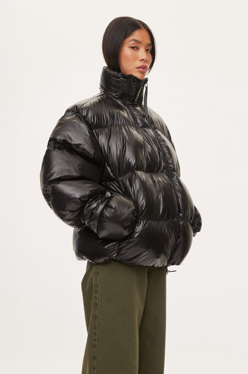 Oval Square Active Zip Jacket COATS 8001 Black
