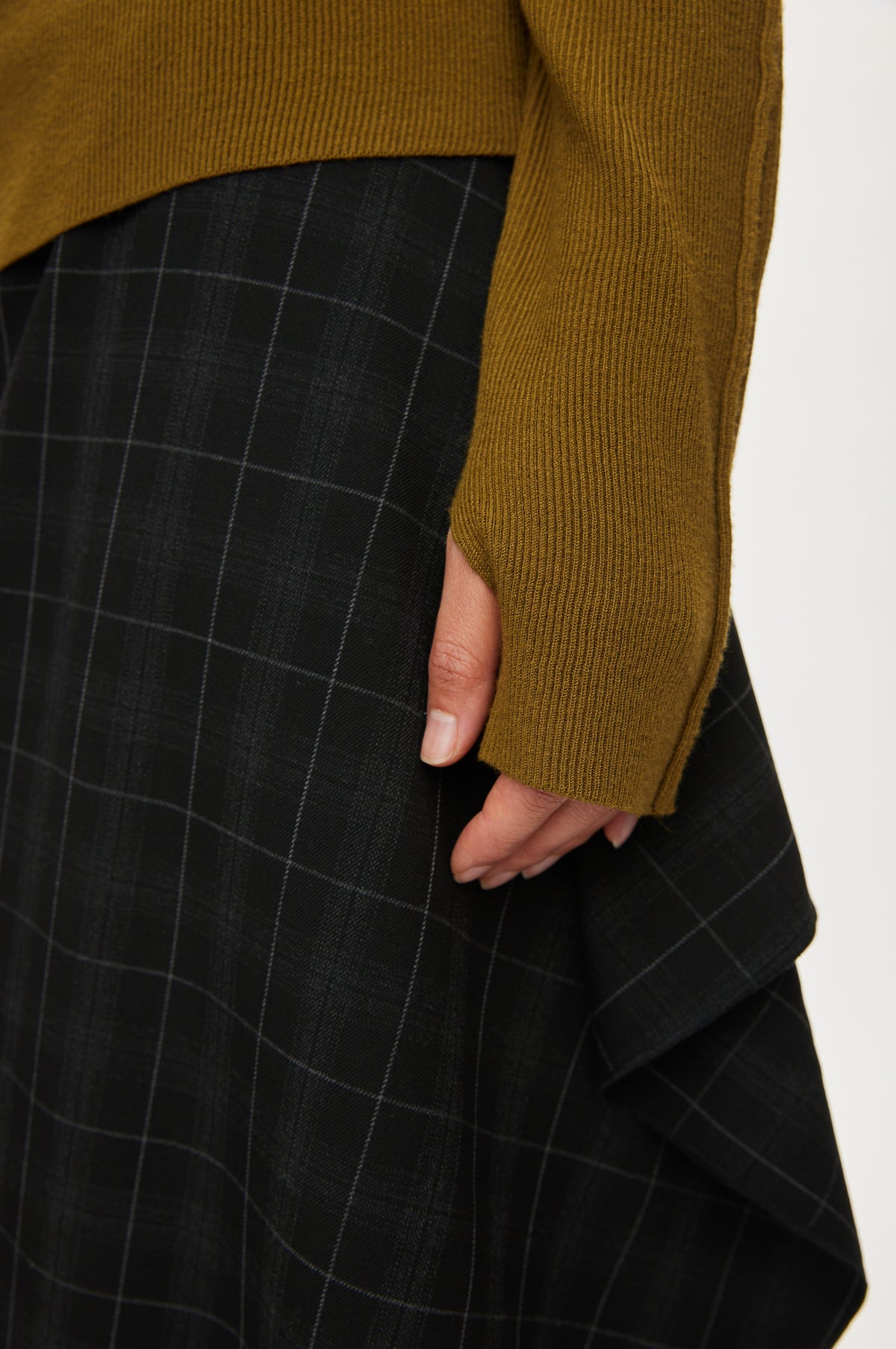Oval Square Alanis Detail Hood KNITS Moss Green