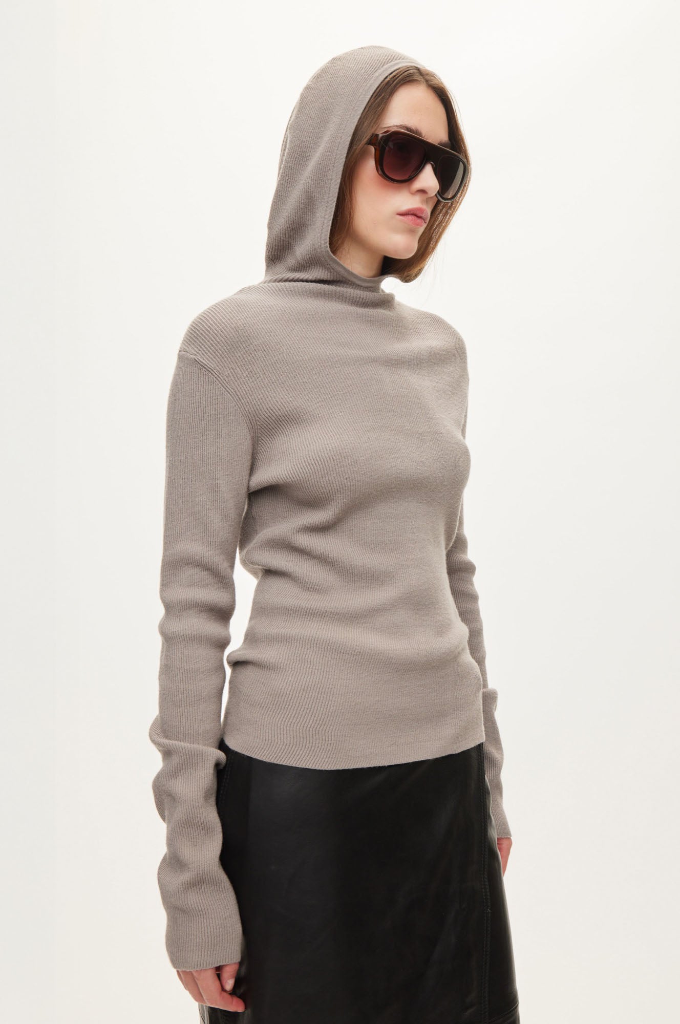 Oval Square Alanis Hood Knit KNITS Mouse