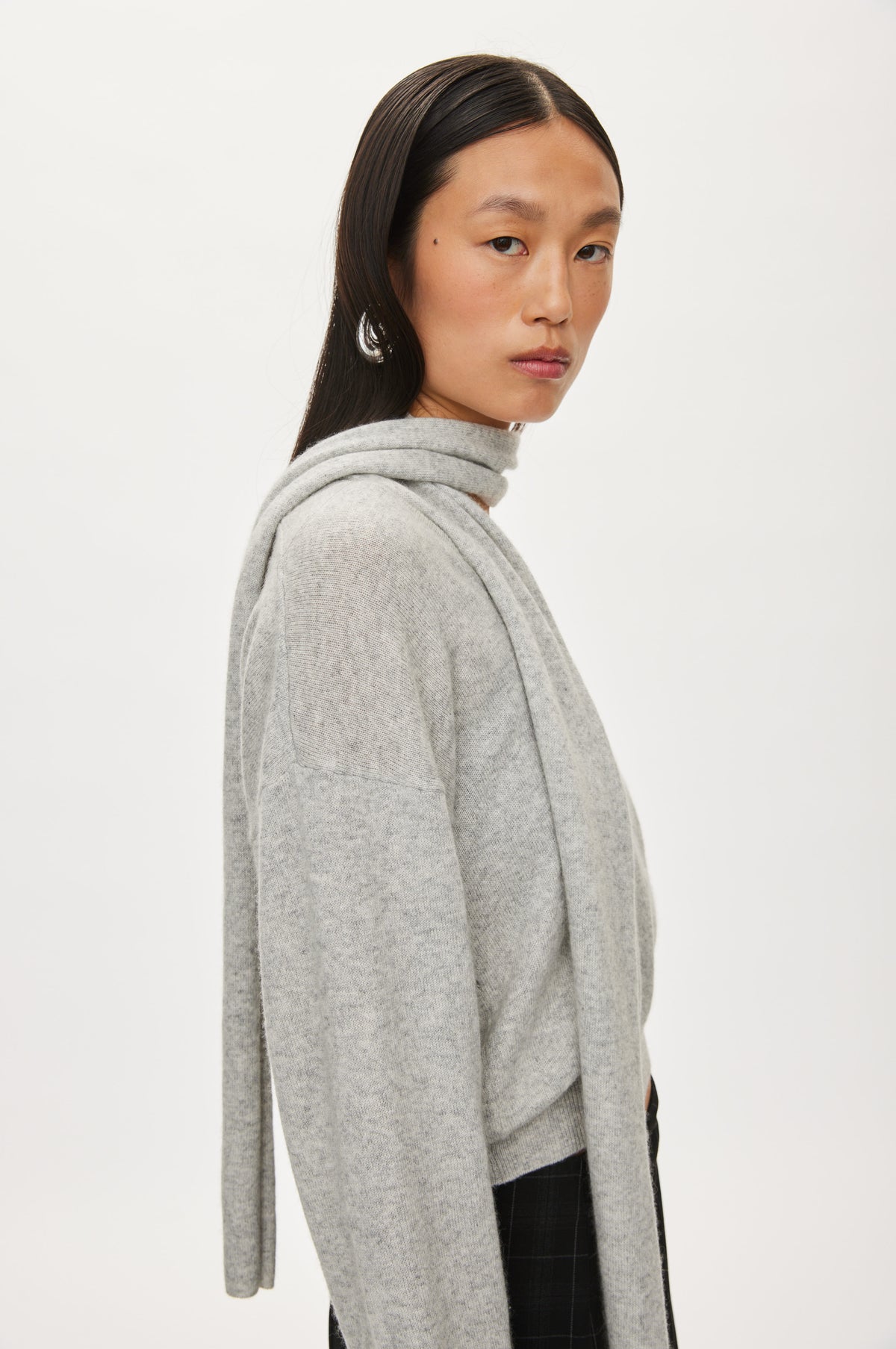 Oval Square Alvin Scarf Knit KNITS Light grey mel