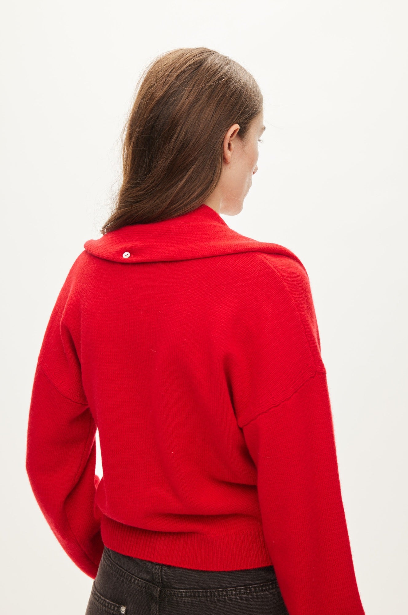 Oval Square Alvin V-neck Jumper KNITS Red