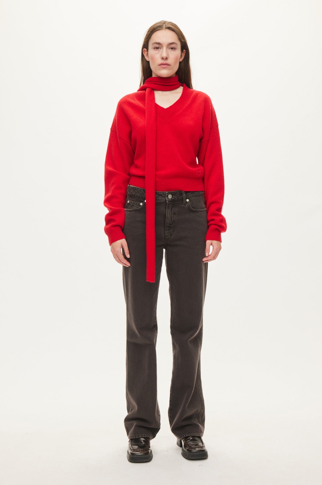 Oval Square Alvin V-neck Jumper KNITS Red