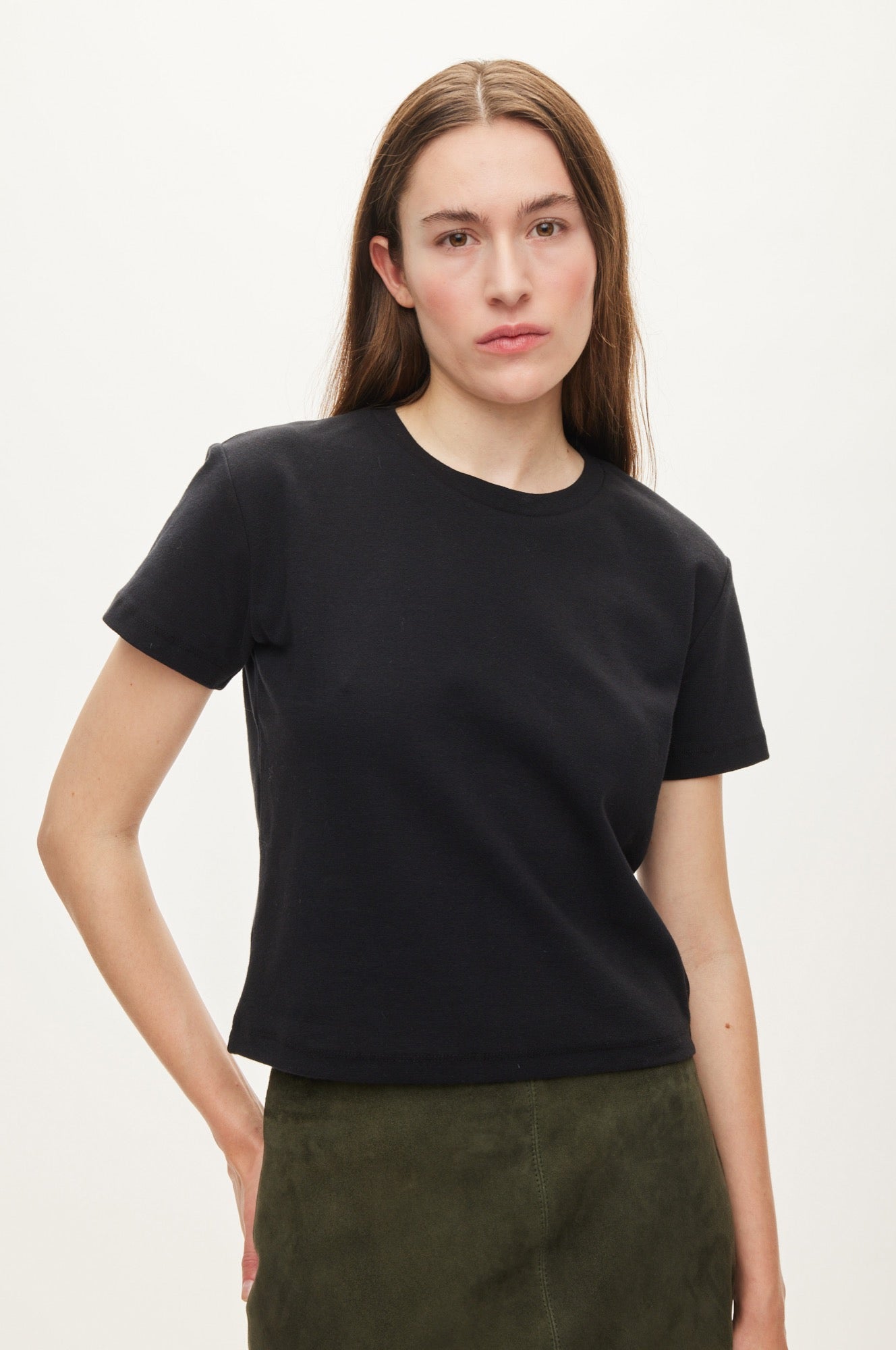Oval Square Amy Tee TEE 8001 Black