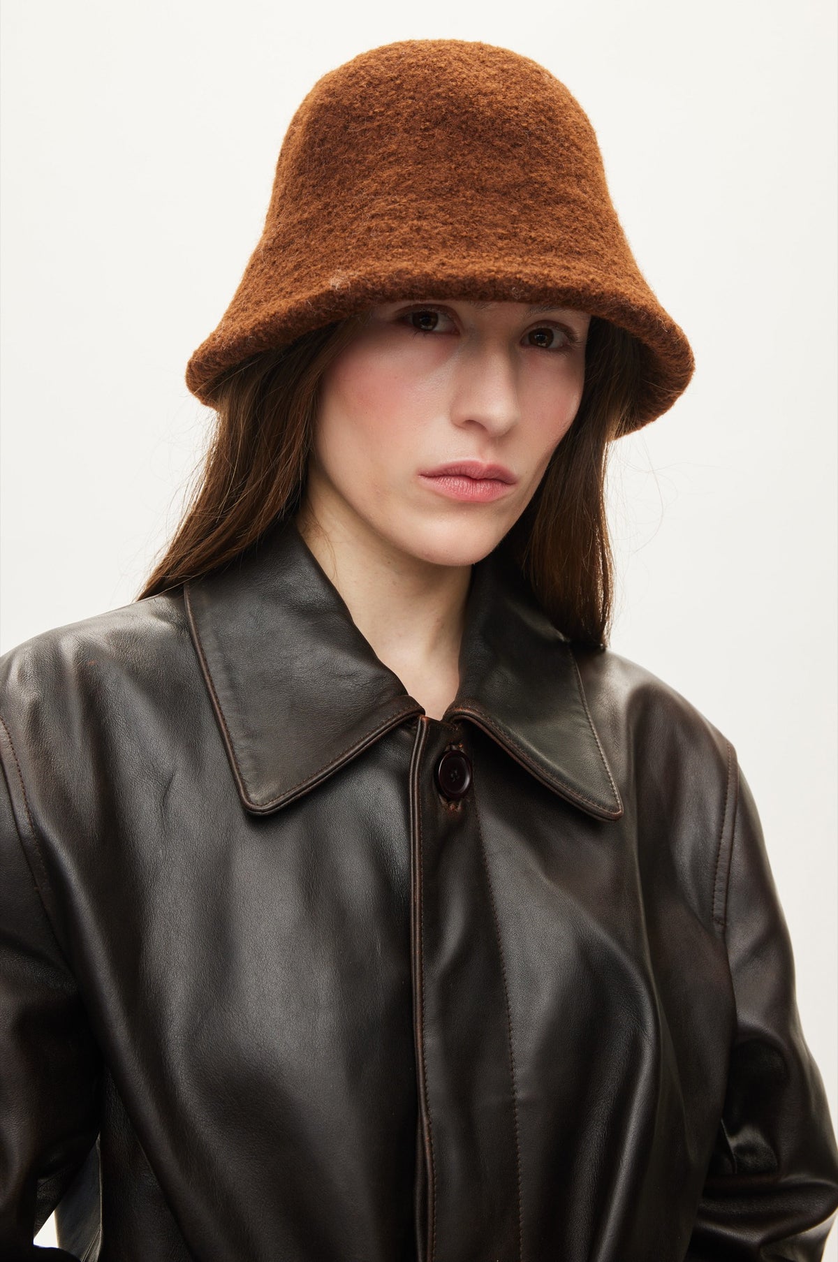 Oval Square Bell Hat ACCESS Brown