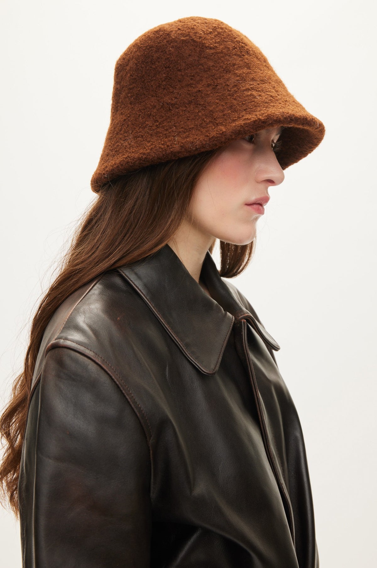 Oval Square Bell Hat ACCESS Brown