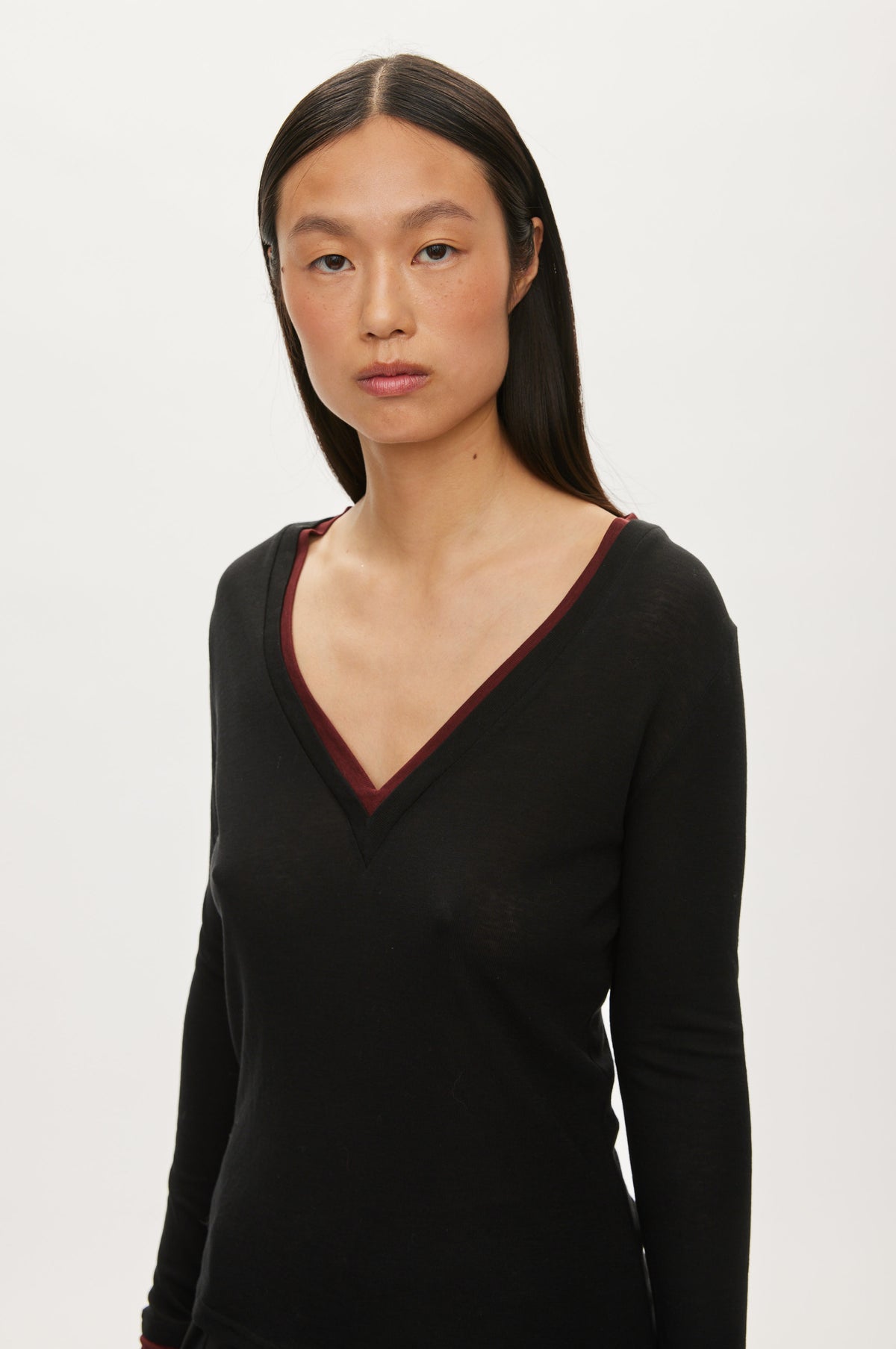 Oval Square Bibi Deep-V Blouse BLOUSES Black