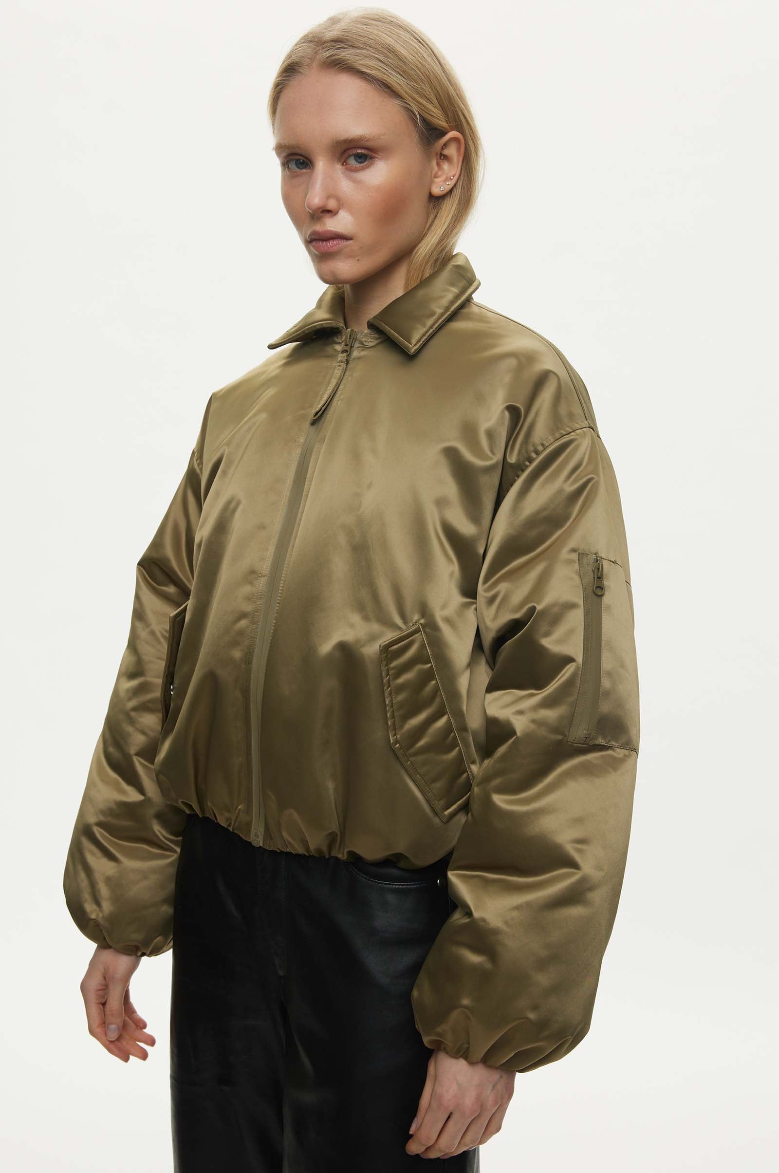 Oval Square Blink Bomber Jacket COATS 4005 Olive