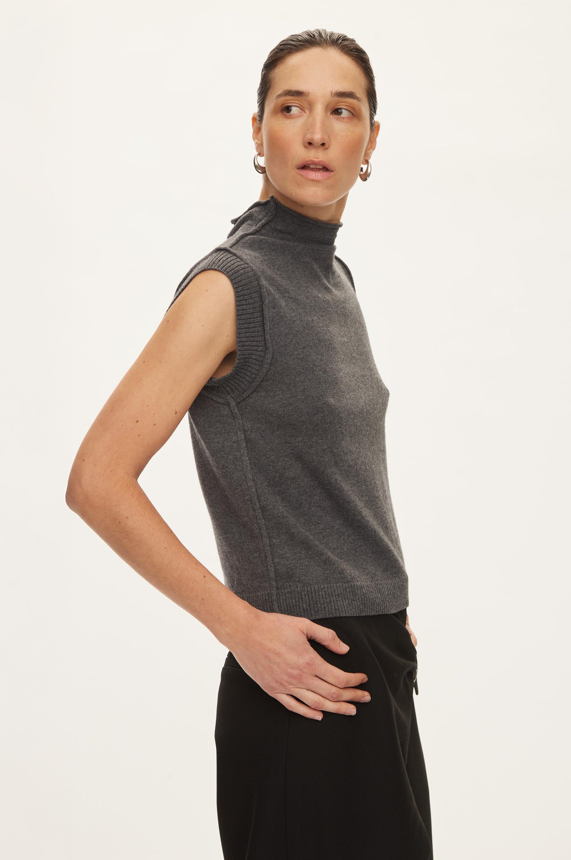 Oval Square Carla High Neck Top KNITS Dark Gull Grey