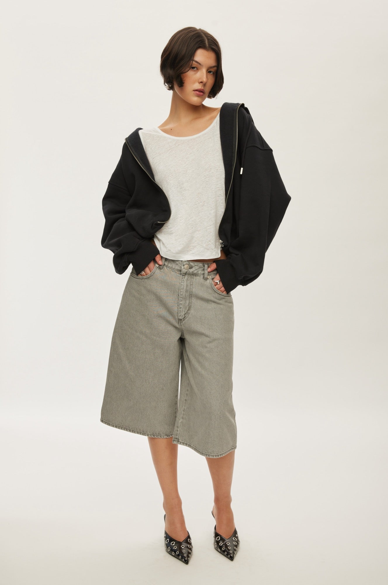 Oval Square City Denim Shorts 0113 SHORTS 7020 0113 Lt Grey Wash