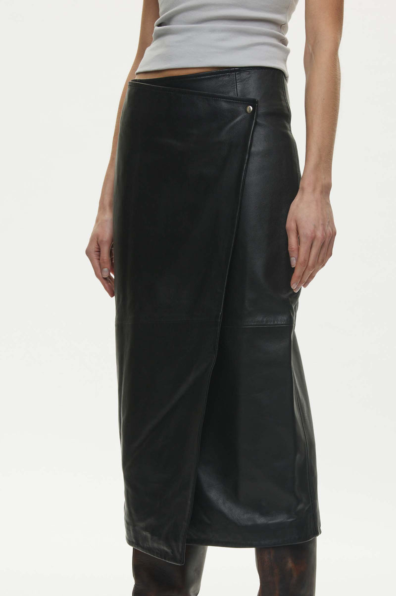 Oval Square Deep Leather Wrap Skirt SKIRTS 8001 Black