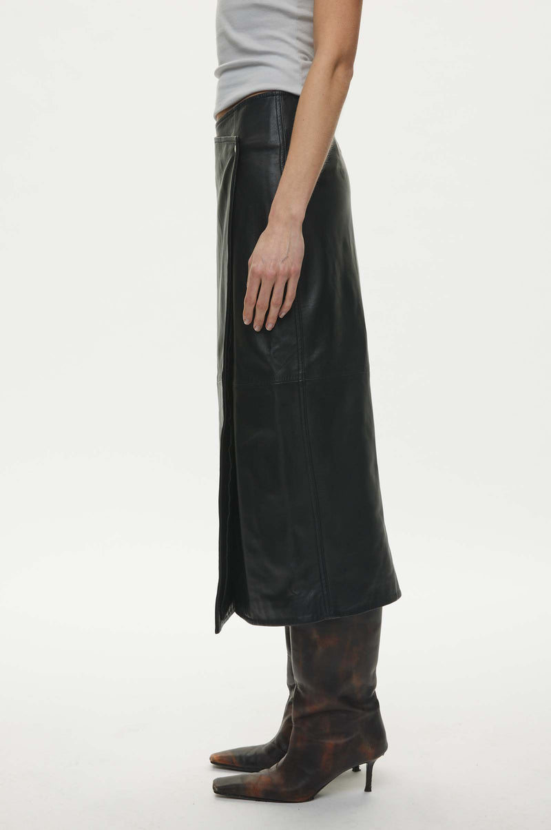 Oval Square Deep Leather Wrap Skirt SKIRTS 8001 Black
