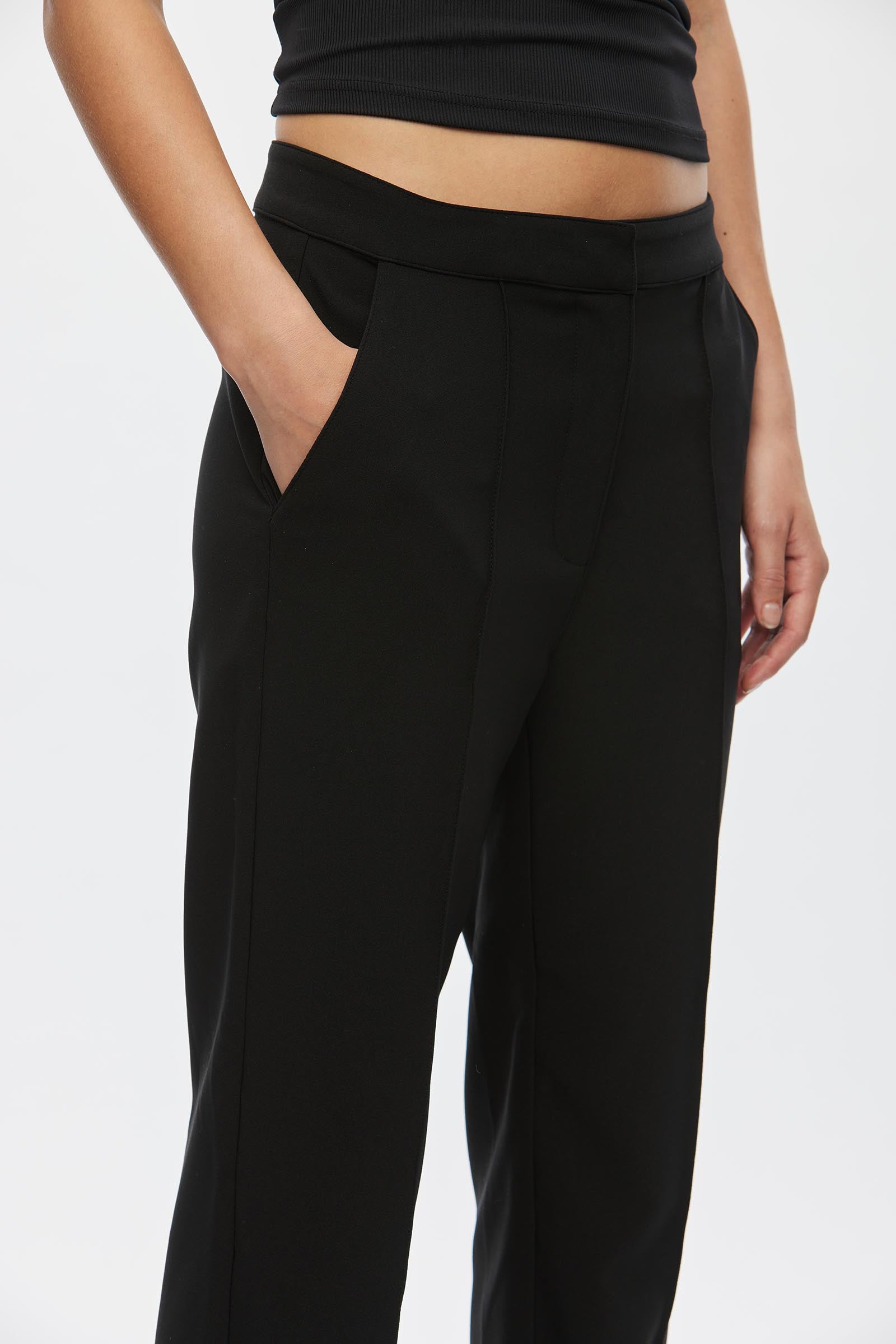 Oval Square Delight Trousers TROUSERS 8001 Black