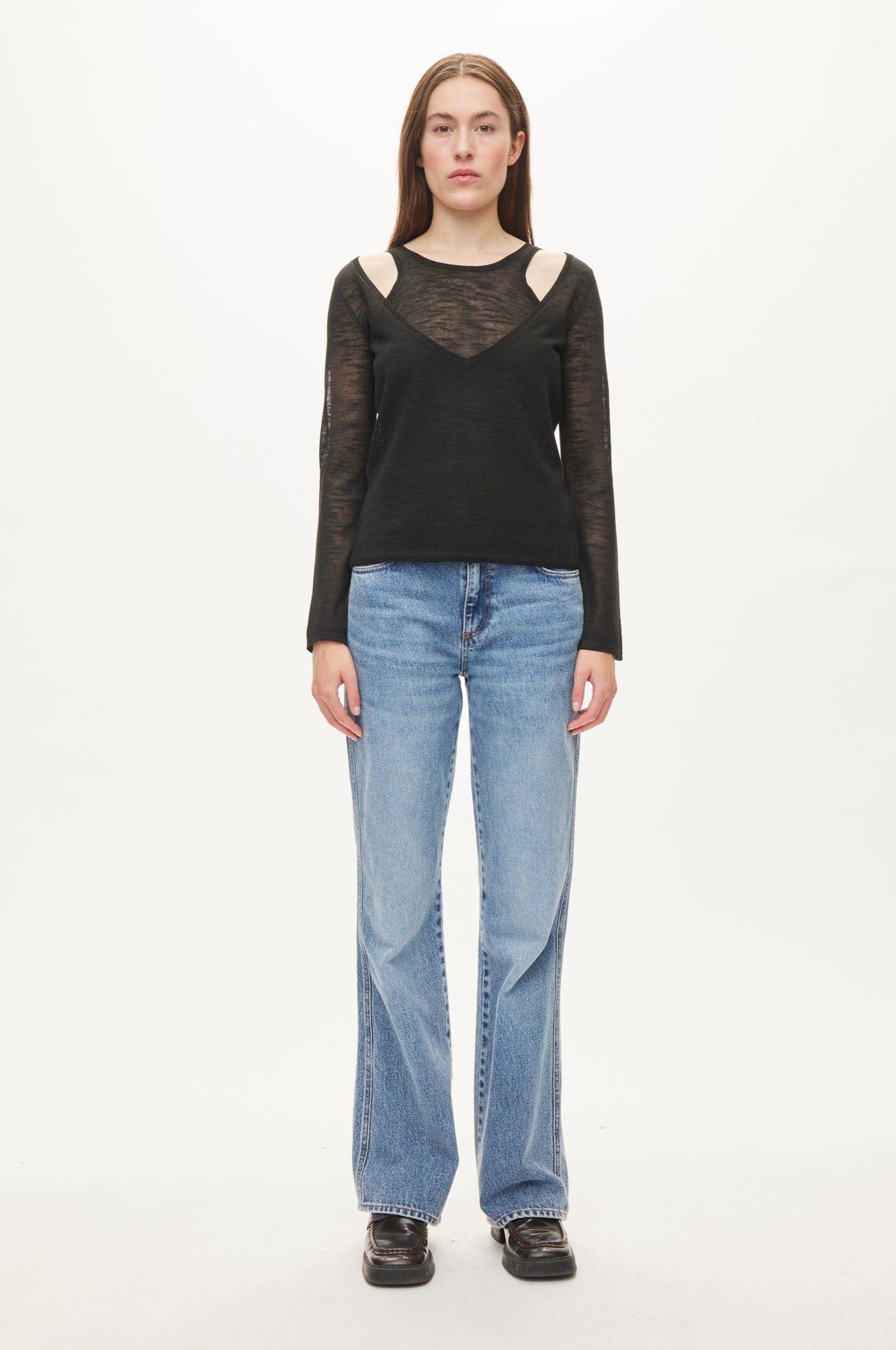 Oval Square Drama Knit Blouse KNITS Black