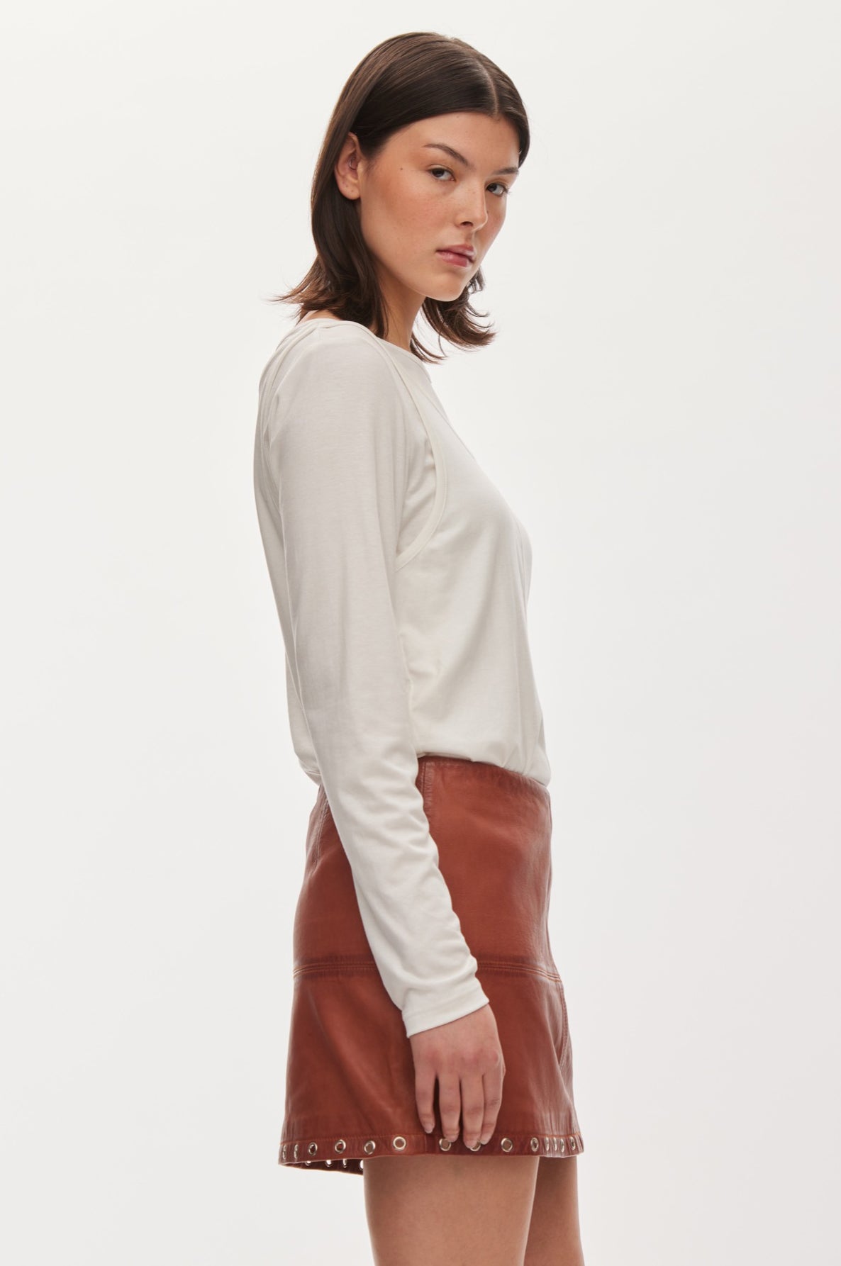 Oval Square Eye leather skirt SKIRTS Worn warm brown