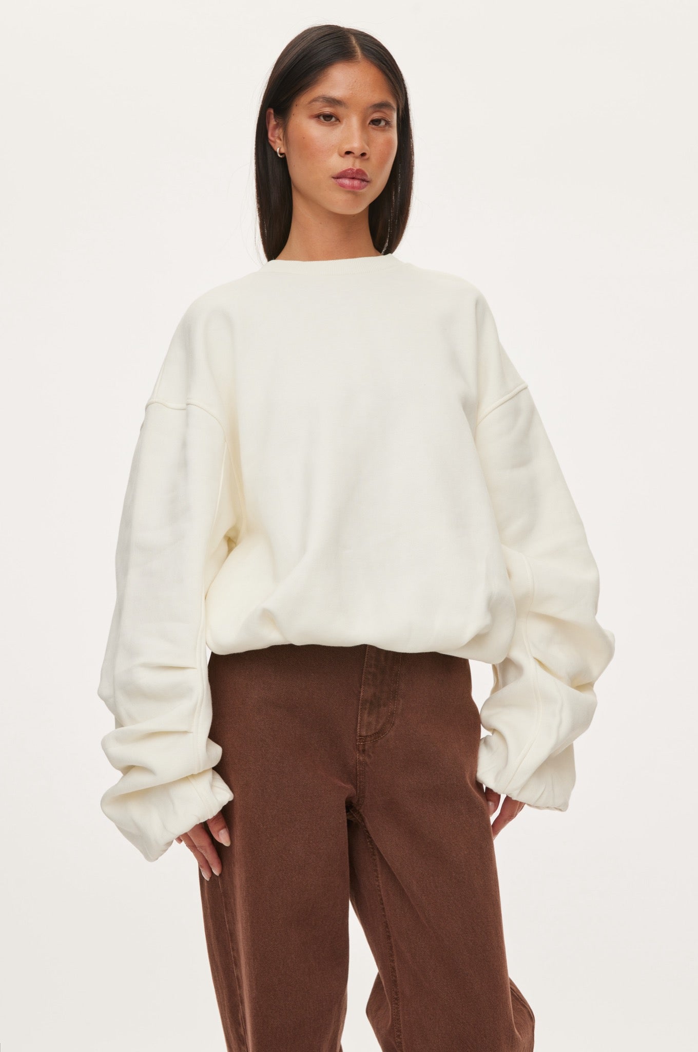 Oval Square First Crewneck Sweat SWEATS 1002 Off White