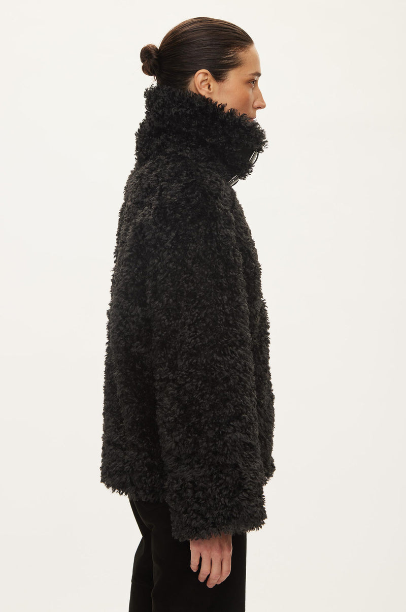 Oval Square Fuzzy Faux Fur JACKETS 8001 Black