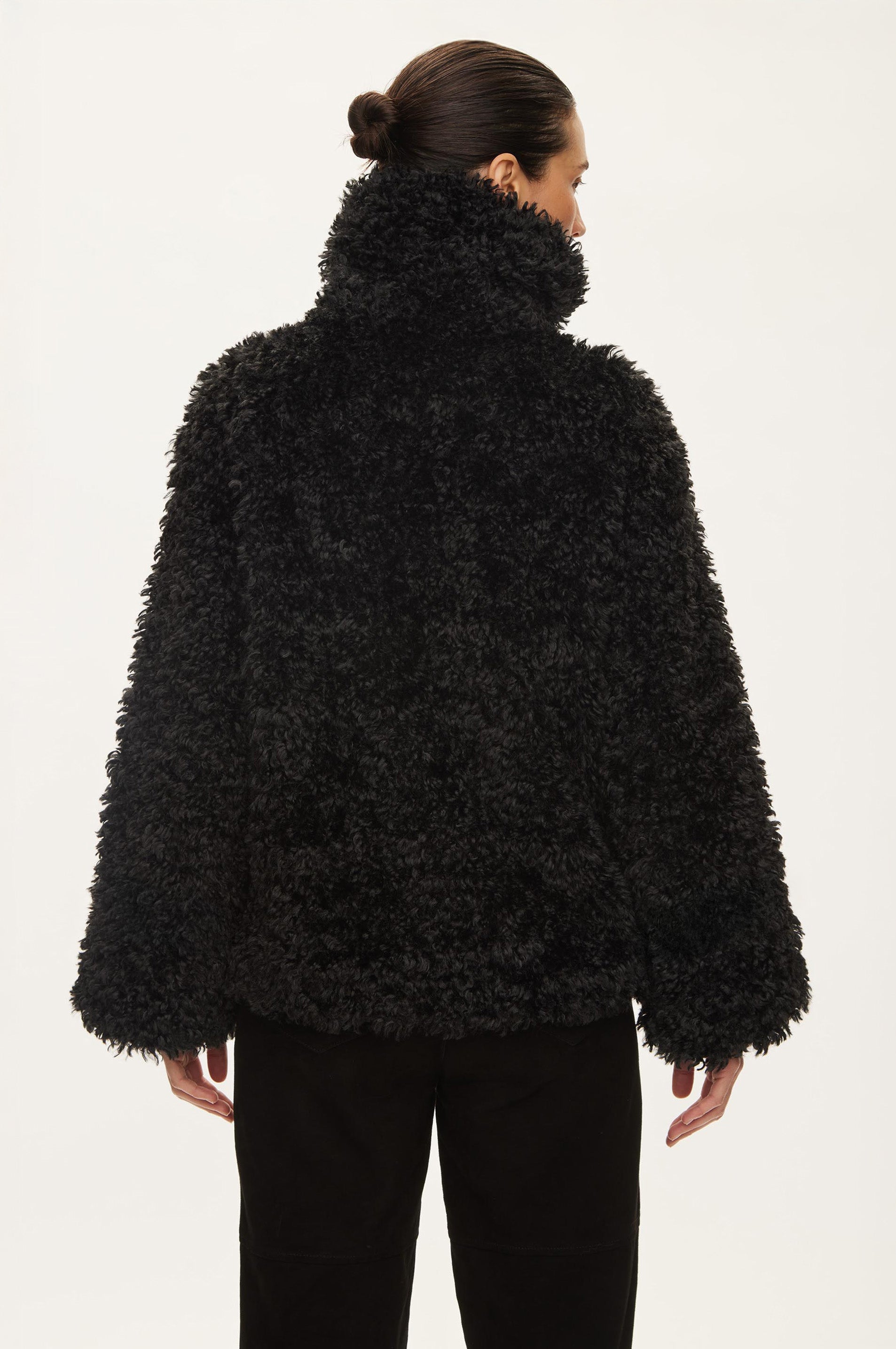 Oval Square Fuzzy Faux Fur JACKETS 8001 Black