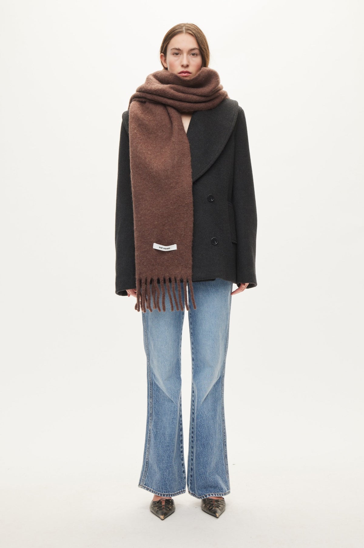 Oval Square Hero scarf ACCESS Brown