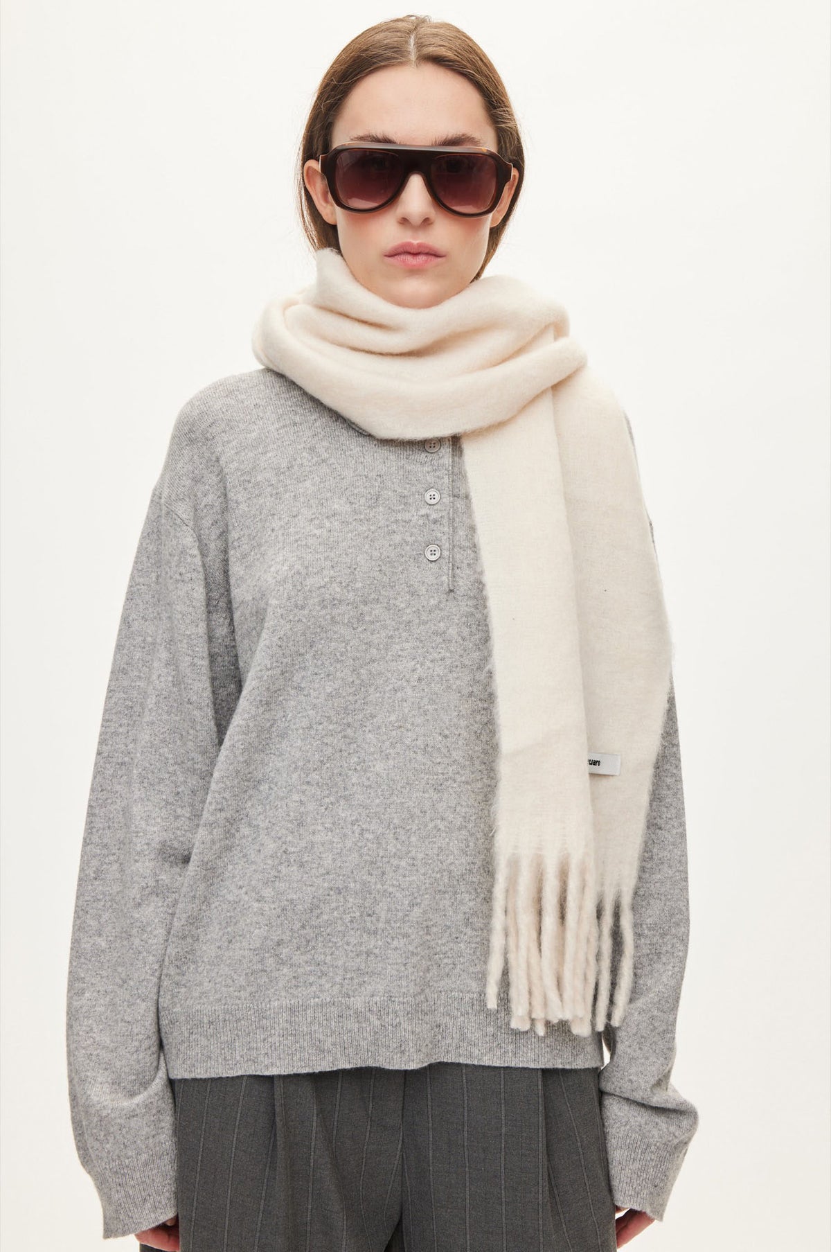 Oval Square Hero scarf ACCESS Off White