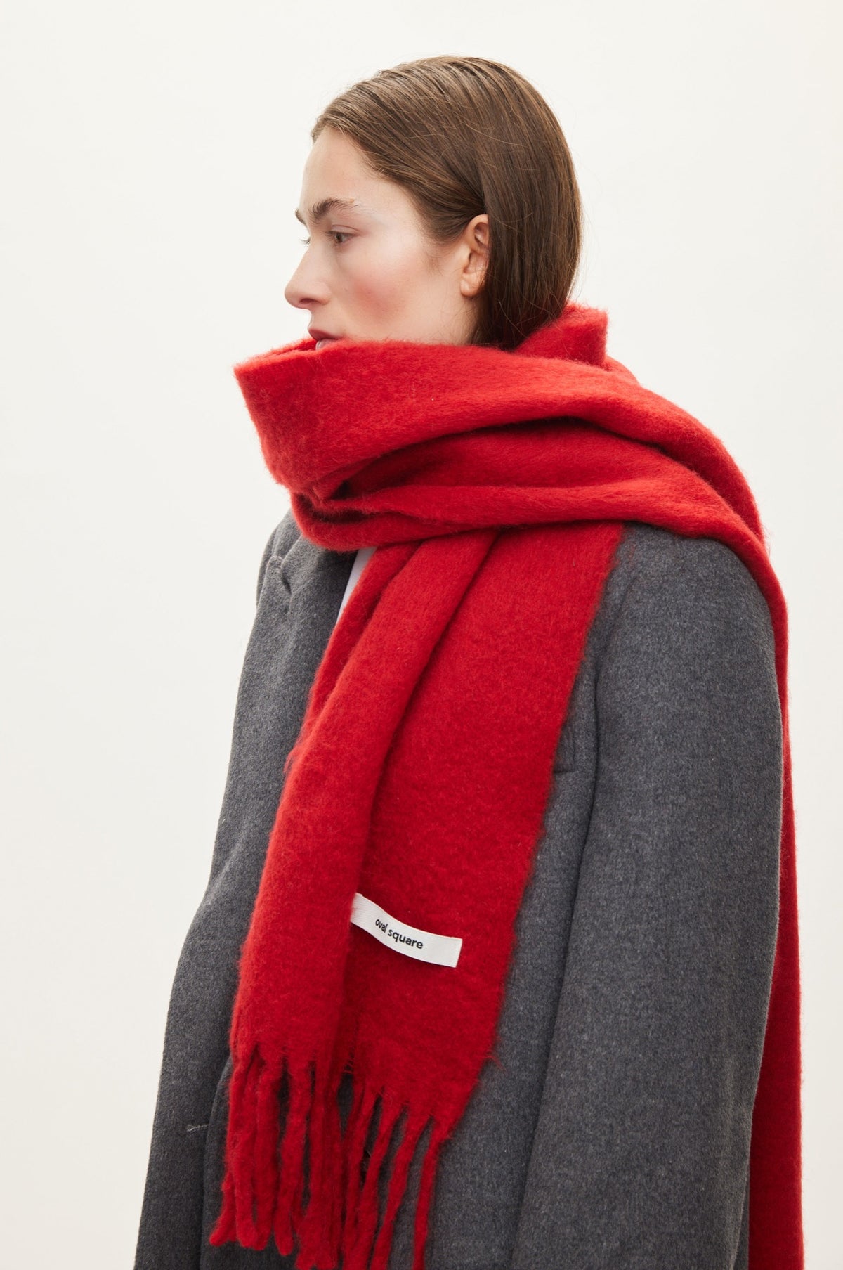 Oval Square Hero scarf ACCESS Red
