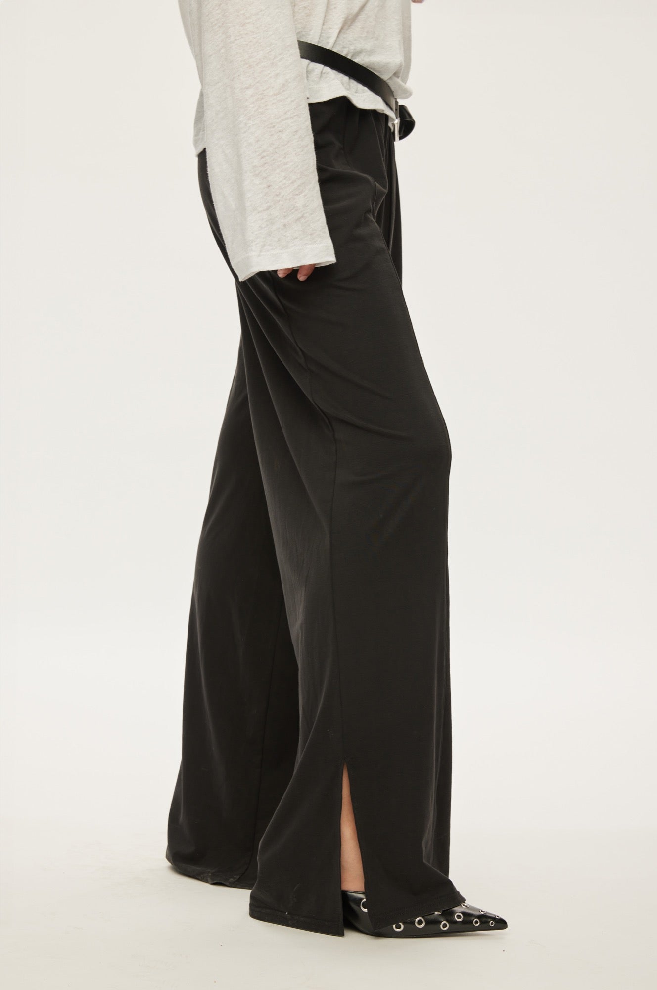 Oval Square Hope Trousers TROUSERS 7007 Black Stone