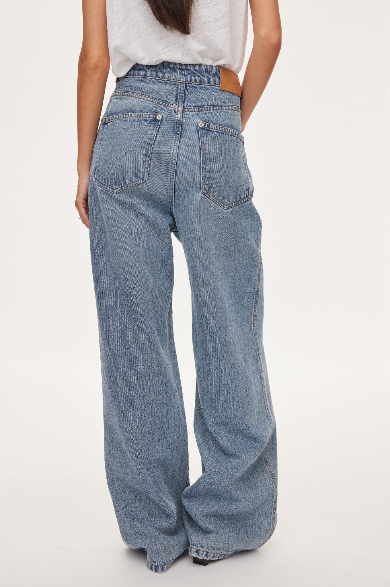 Oval Square Icon jeans JEANS 5022 0105 Light Blue Wash