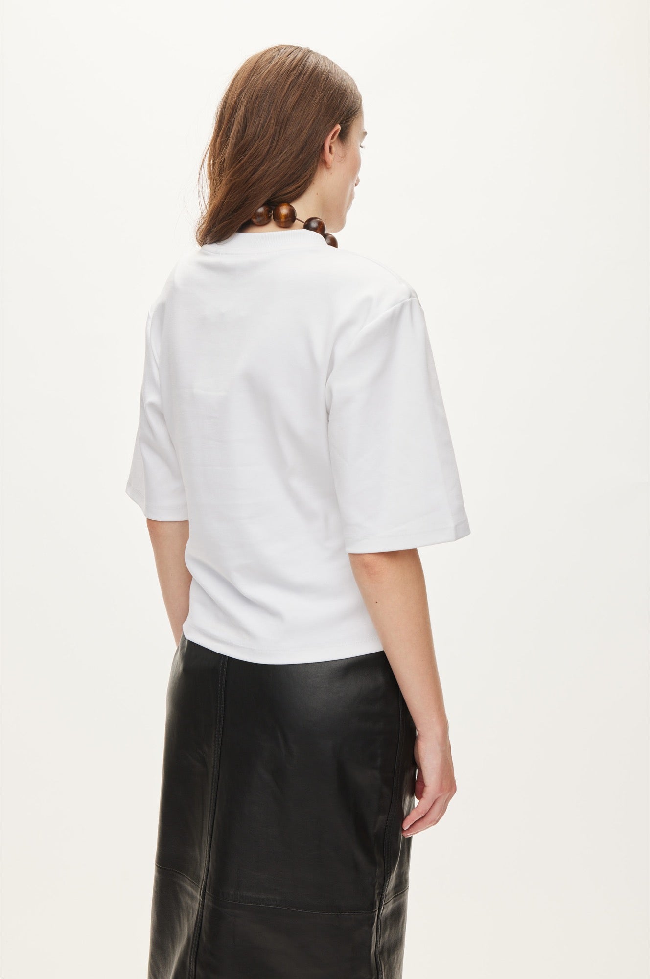 Oval Square Lana Tee TEE 1001 White