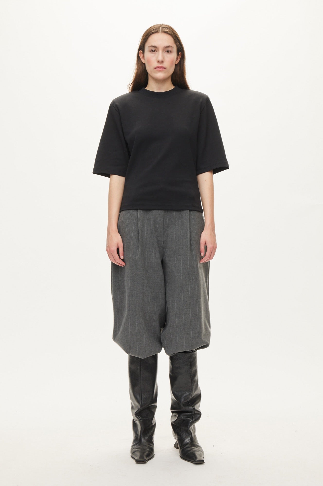 Oval Square Lana Tee TEE 8001 Black
