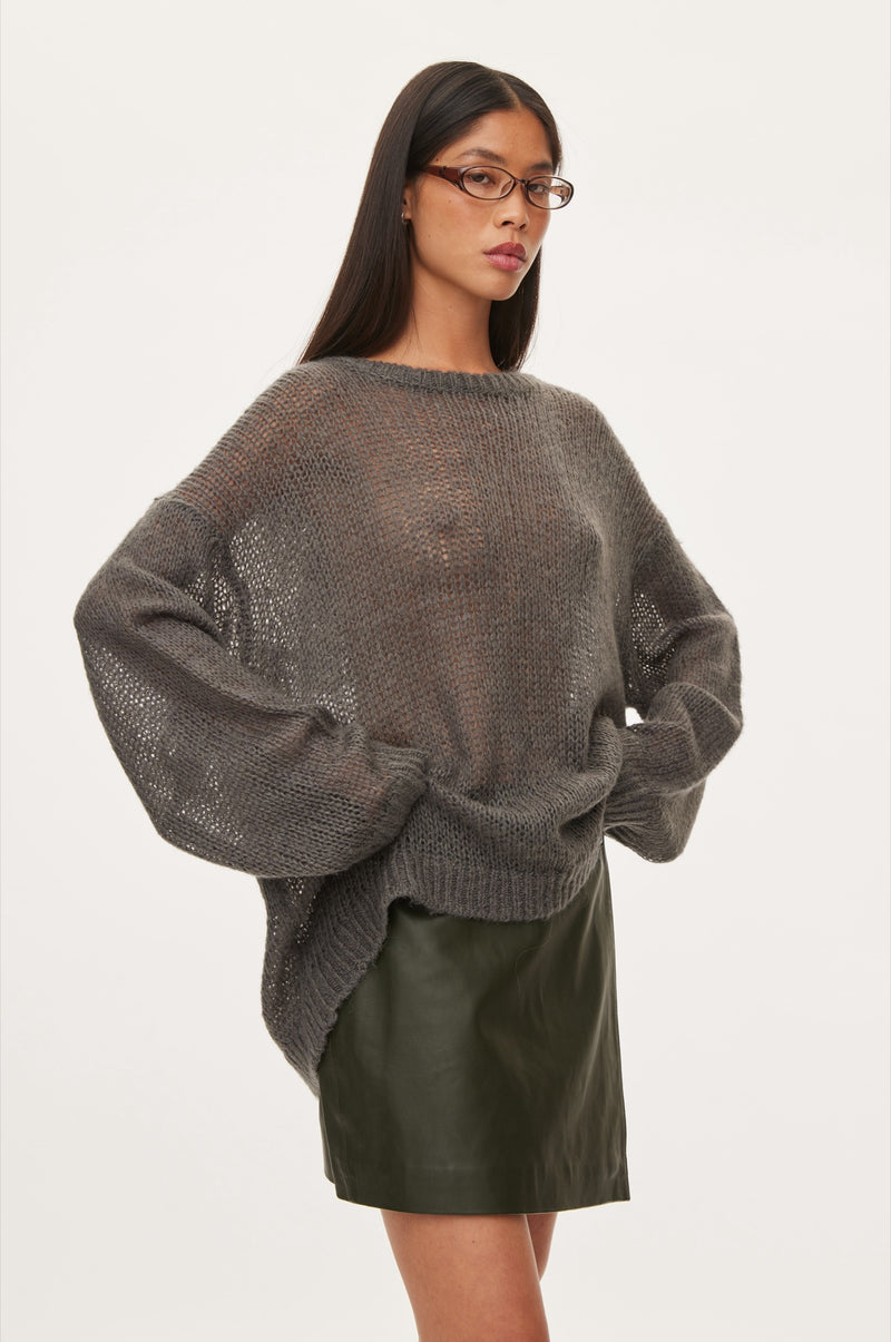 Oval Square Light Oversized Knit KNITS 7004 Dark Grey Melange