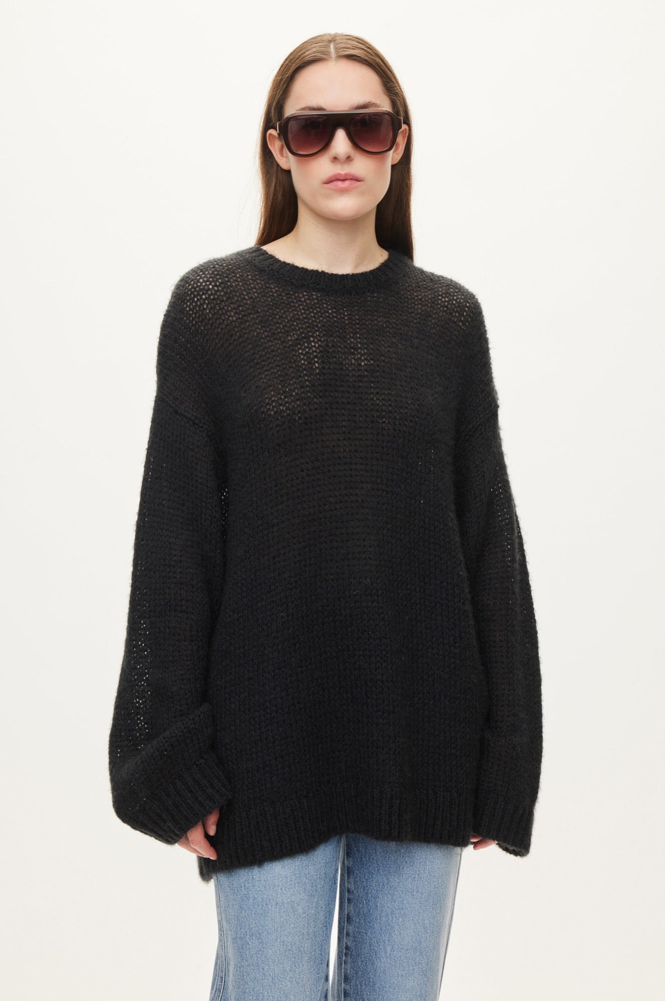 Oval Square Light Oversized Knit KNITS Black