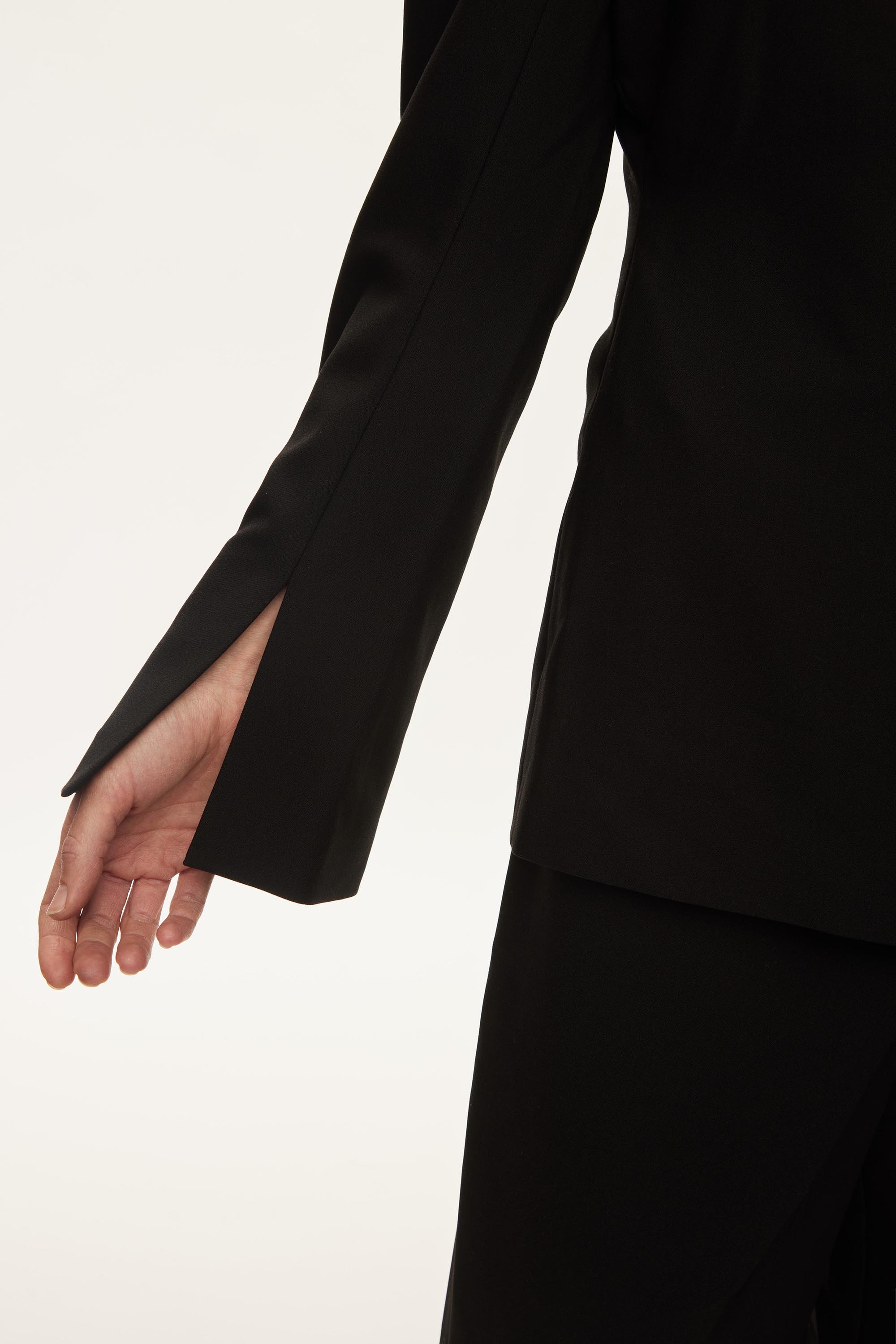 Oval Square Lind Blazer BLAZERS 8001 Black