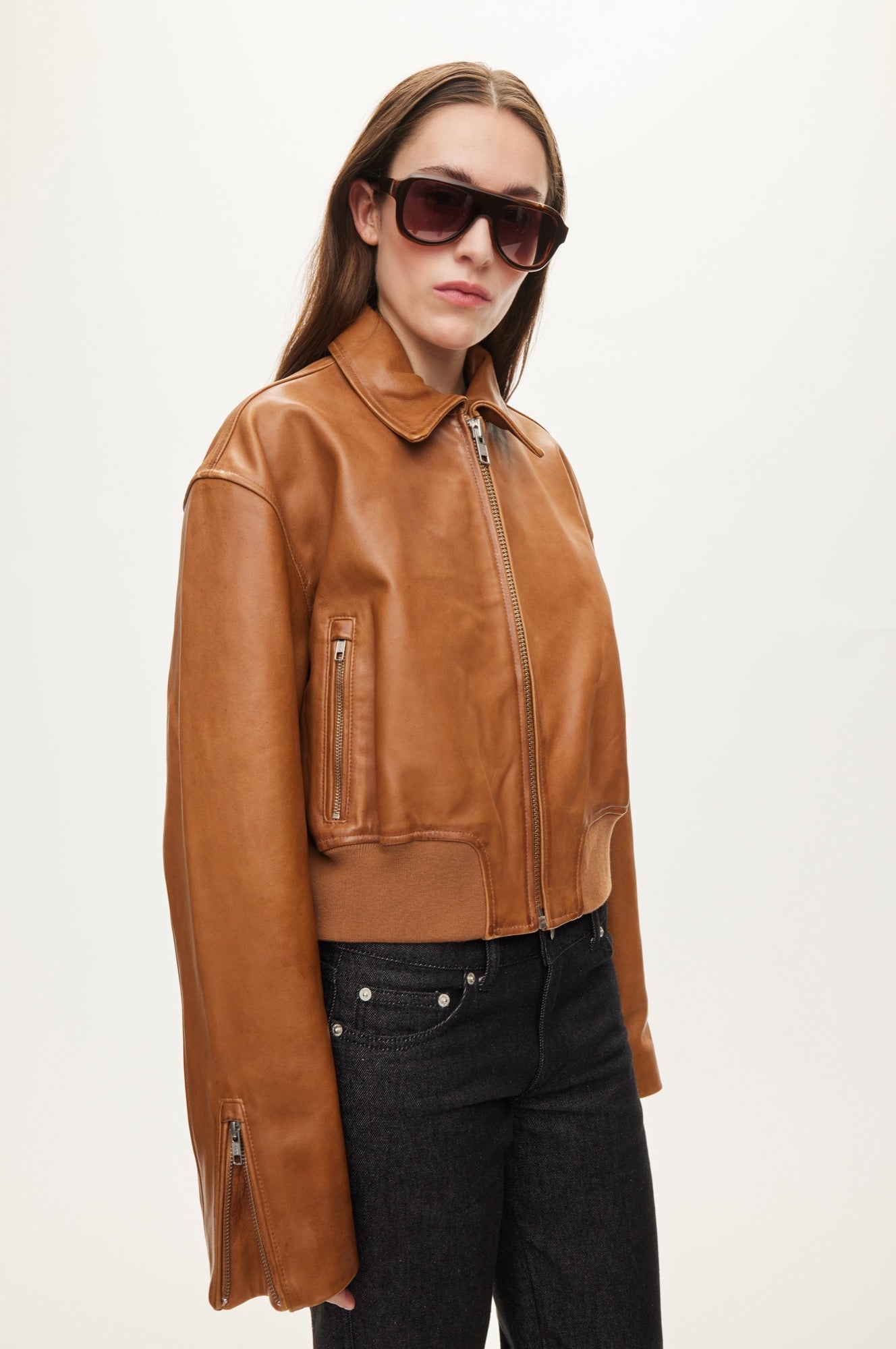 Oval Square Marilyn leather bomber JACKETS Cognac