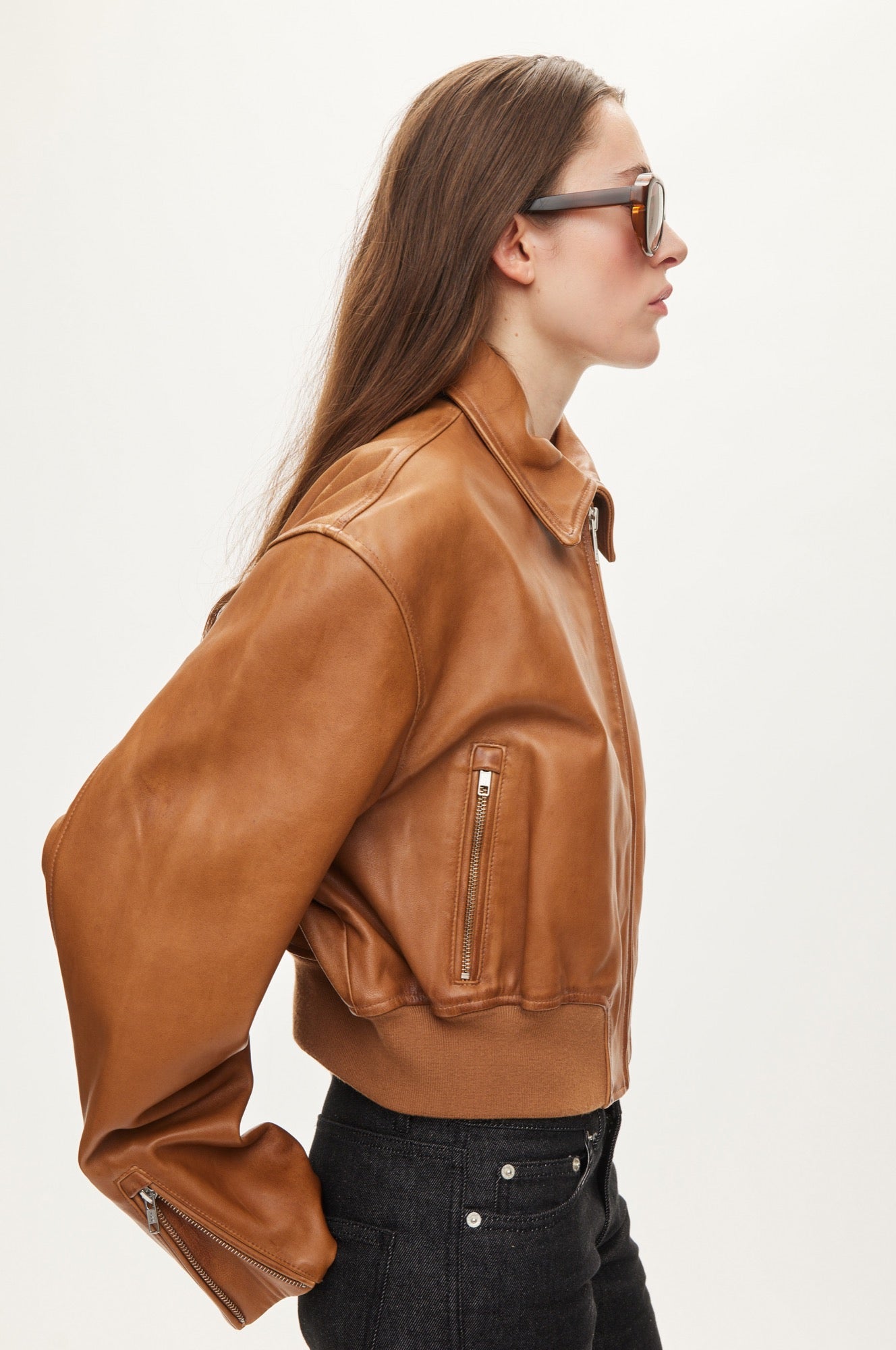 Oval Square Marilyn leather bomber JACKETS Cognac