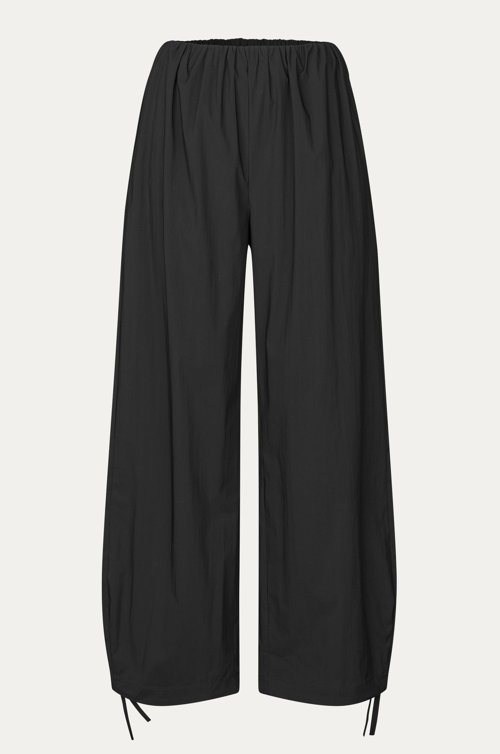 Oval Square Miku trousers TROUSERS Black