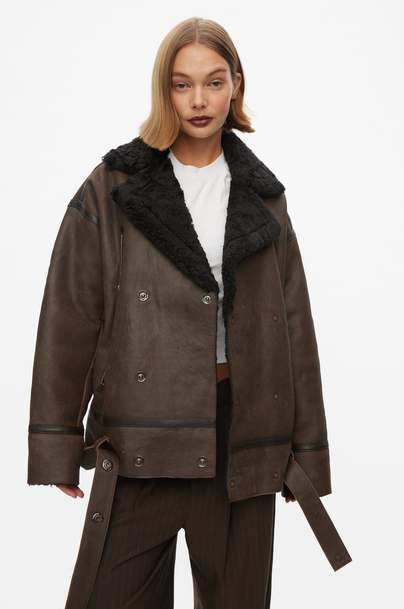 Oval Square Morris Shearling Jacket VESTS 6019 Dark Brown Worn