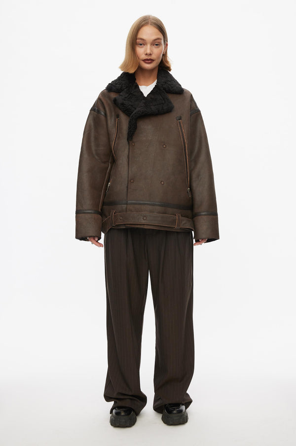 Oval Square Morris Shearling Jacket VESTS 6019 Dark Brown Worn