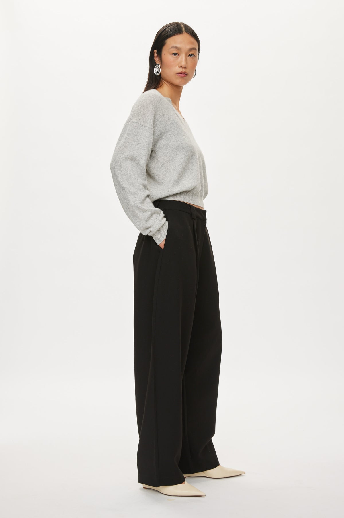 Oval Square Noah Trousers TROUSERS Black
