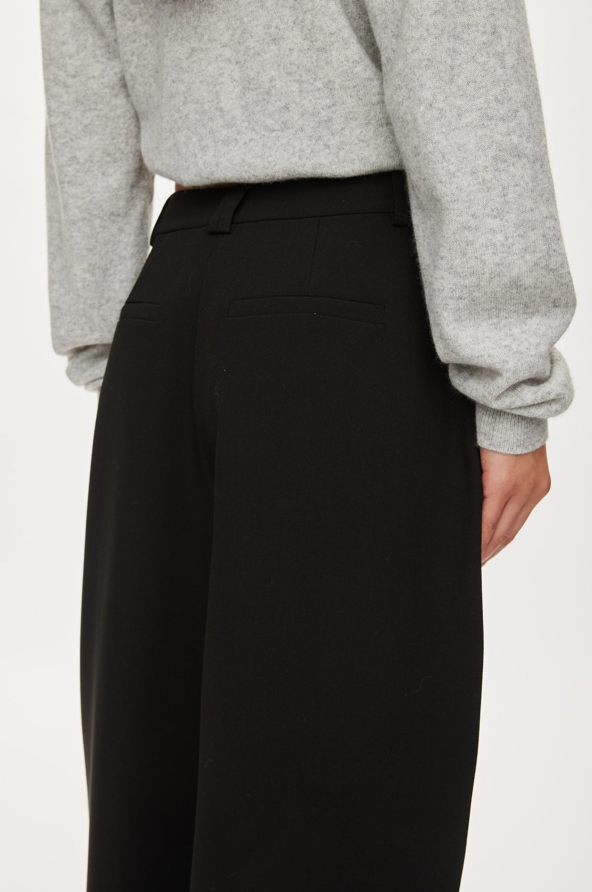 Oval Square Noah Trousers TROUSERS Black