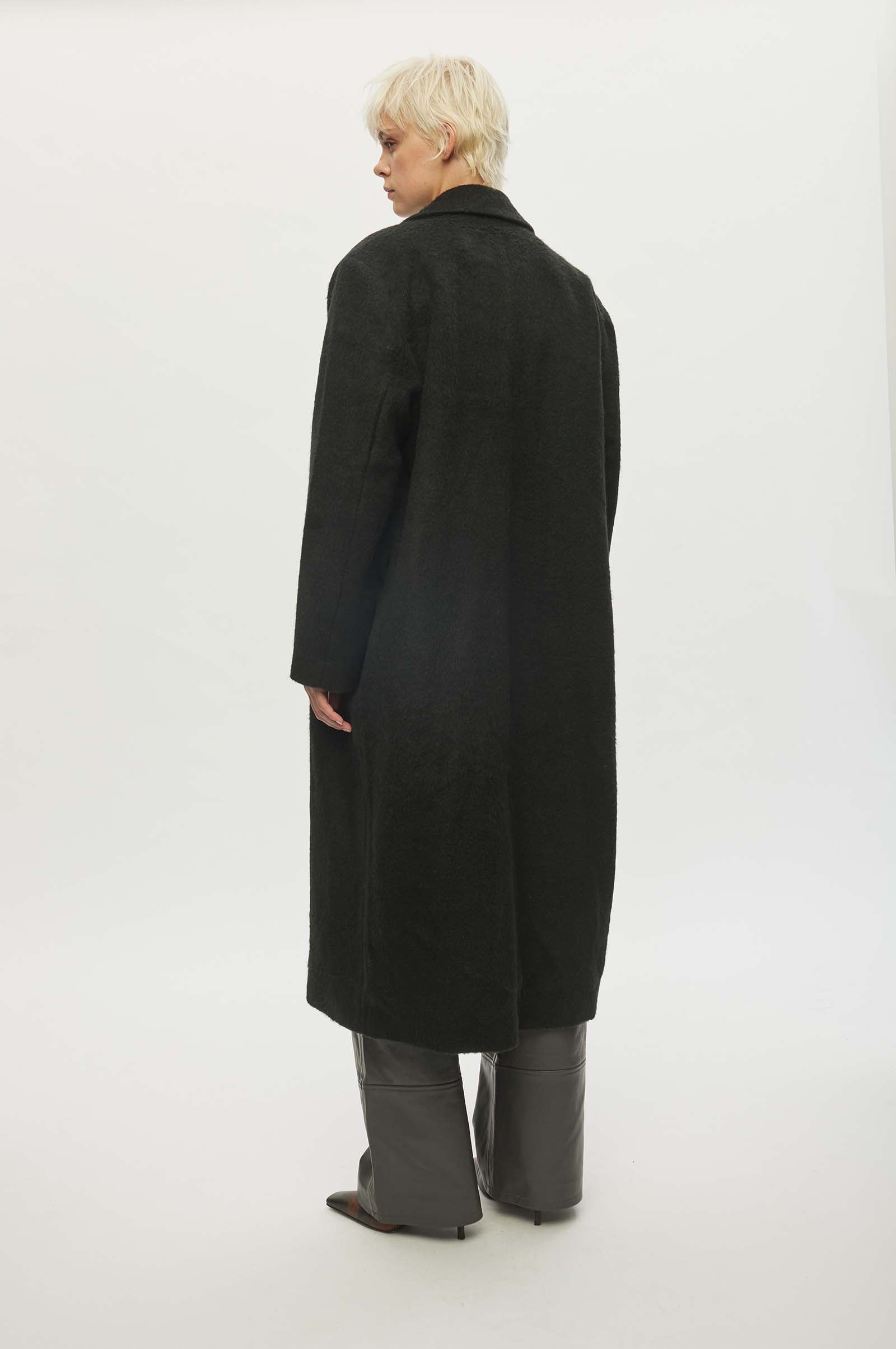 Oval Square OSVolume Jacket COATS 8001 Black