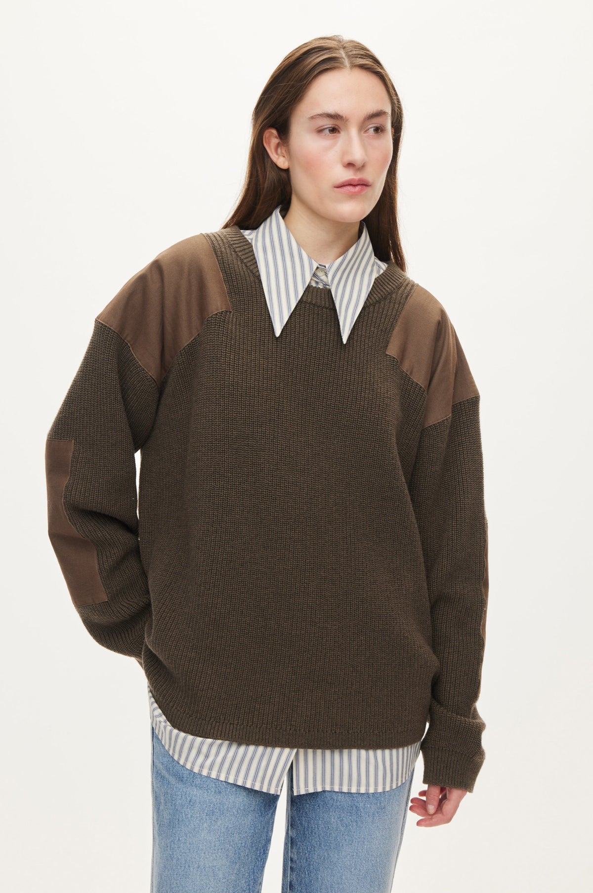Oval Square Patch Knit KNITS Dark Olive