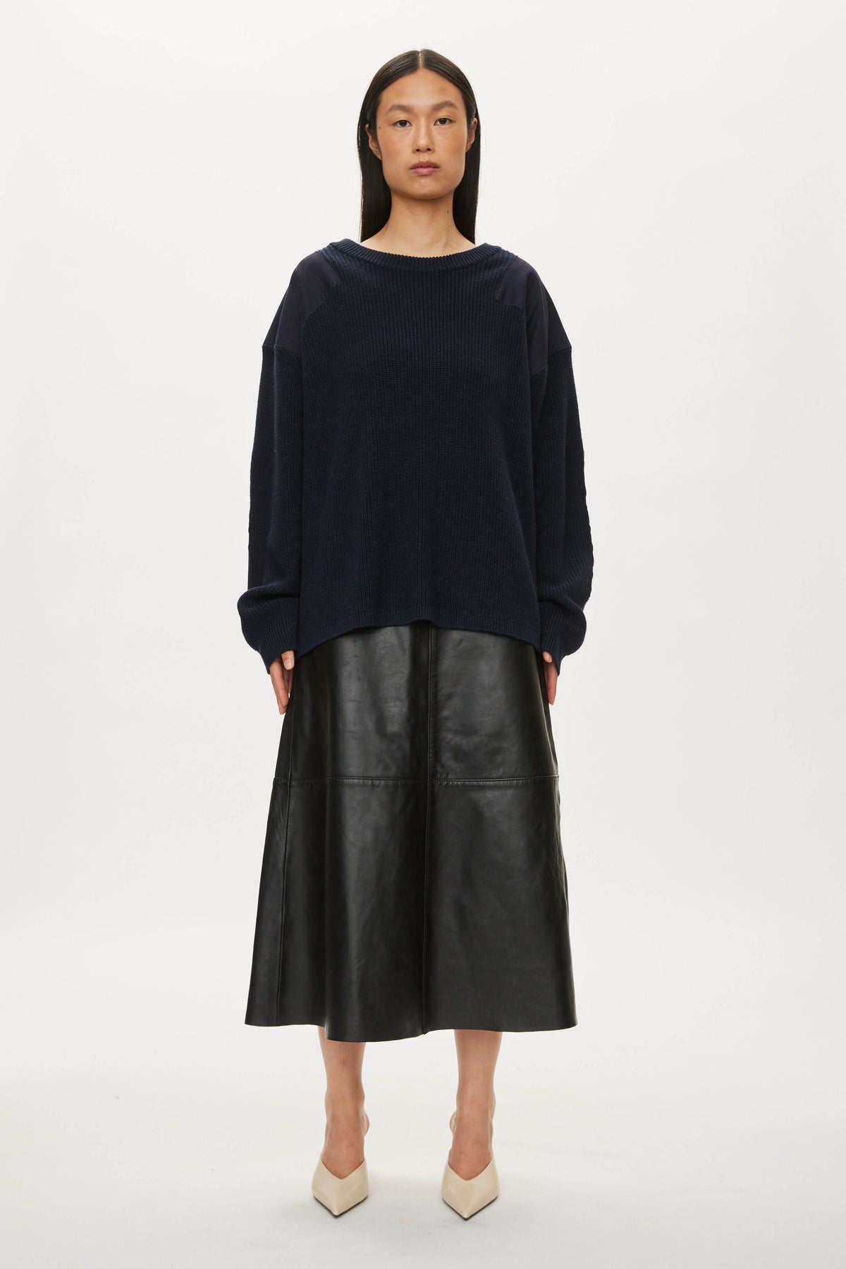 Oval Square Patch Knit KNITS Navy