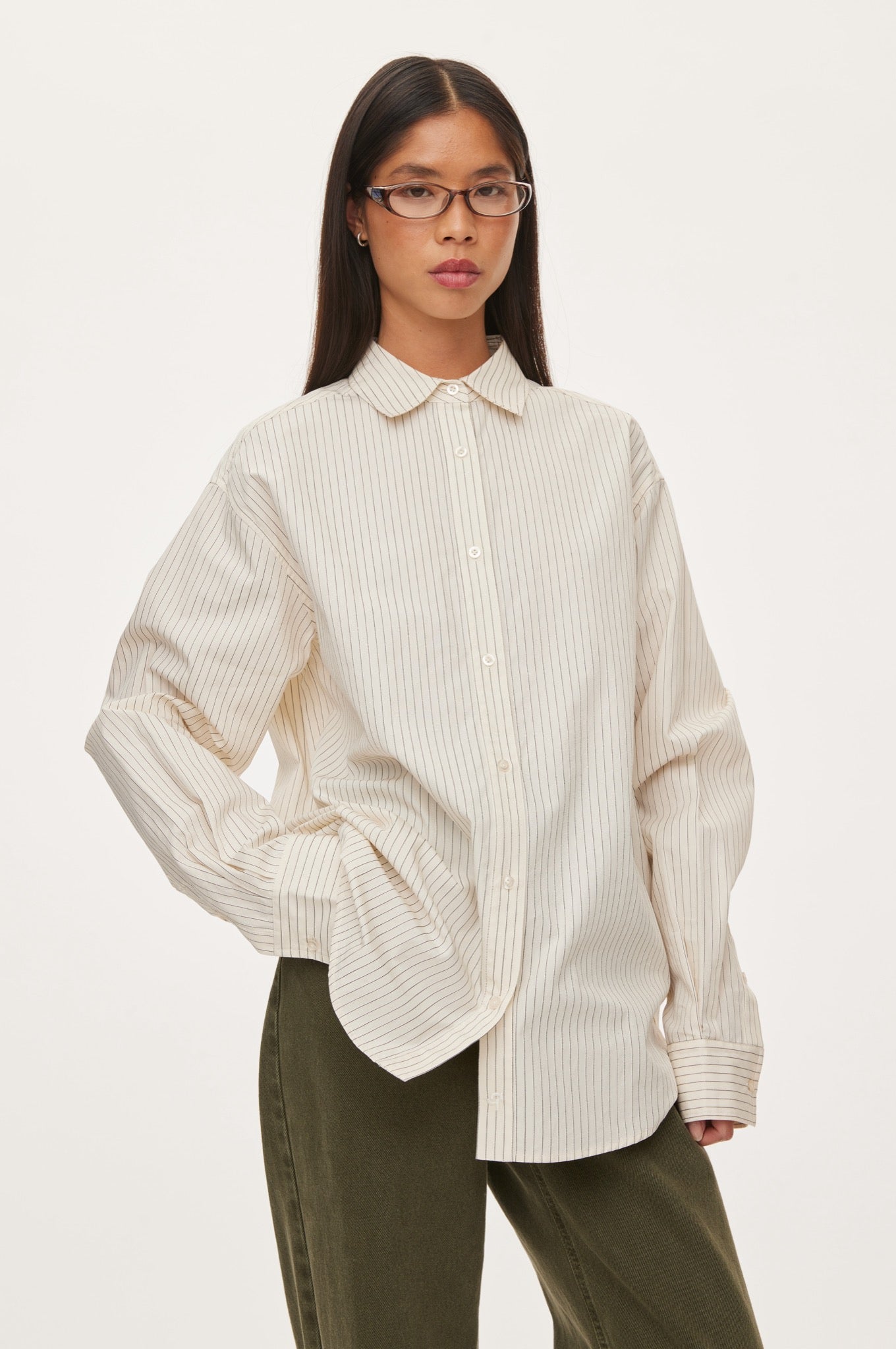 Oval Square Sava Shirt SHIRTS 1009 Off White Pinstripe